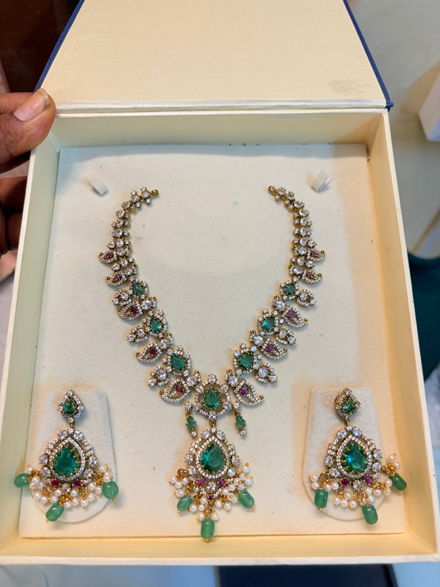 Moissanite Jadau Stunning necklace set