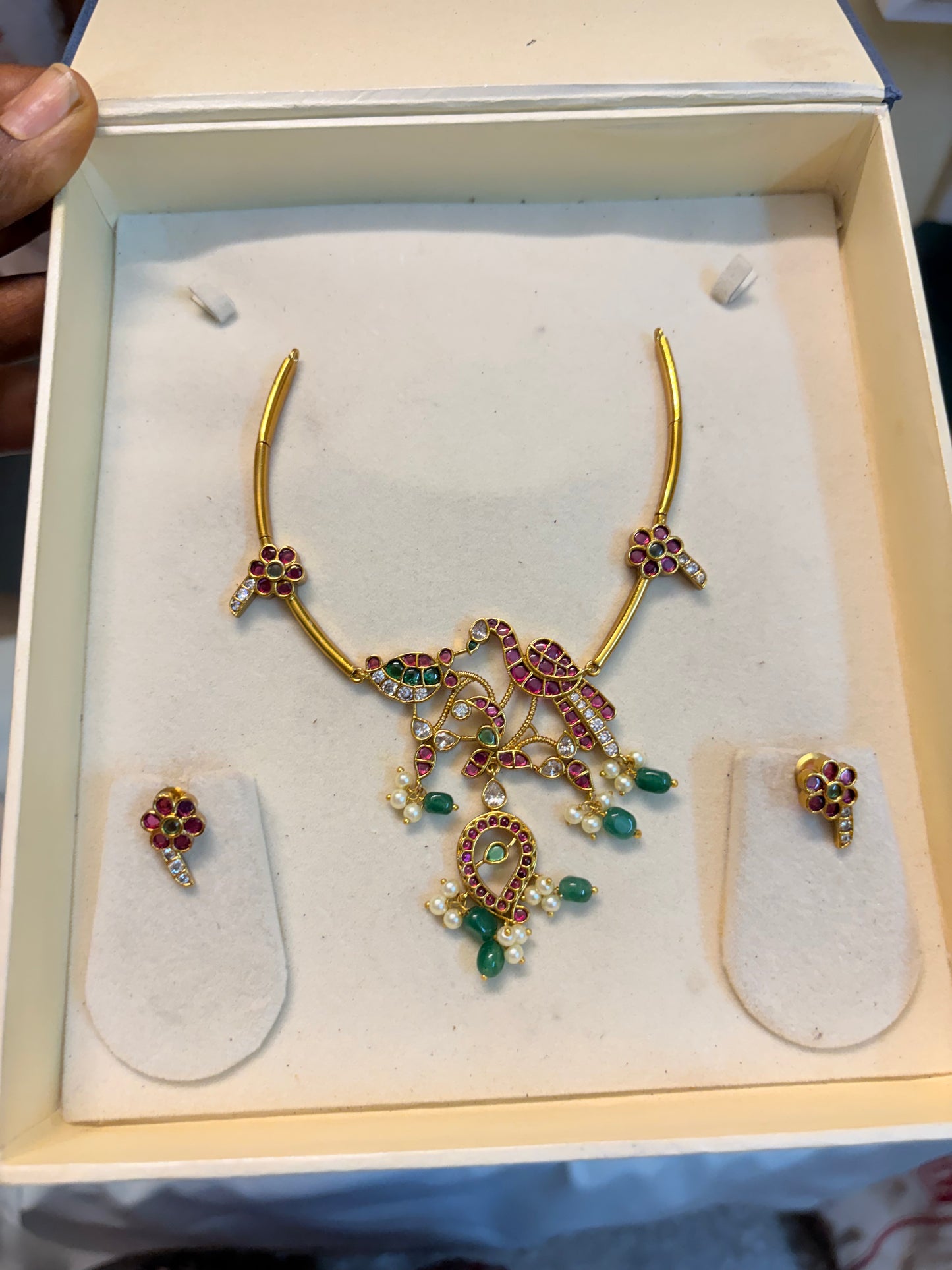 Kemp stones jadau hasli set
