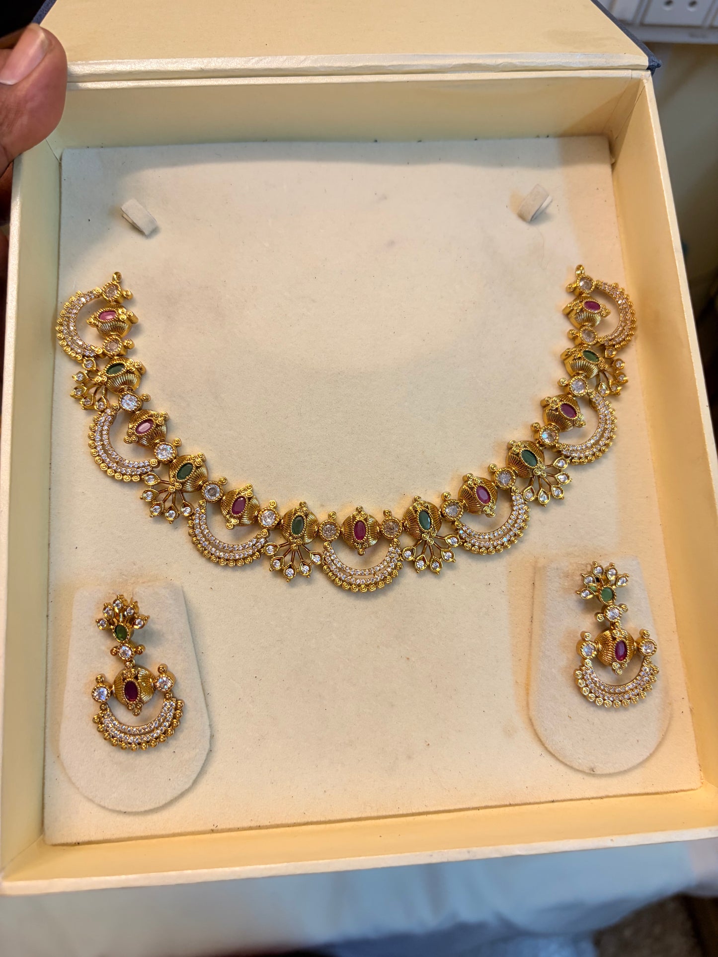 Ruby emerald Cz jadau necklace set