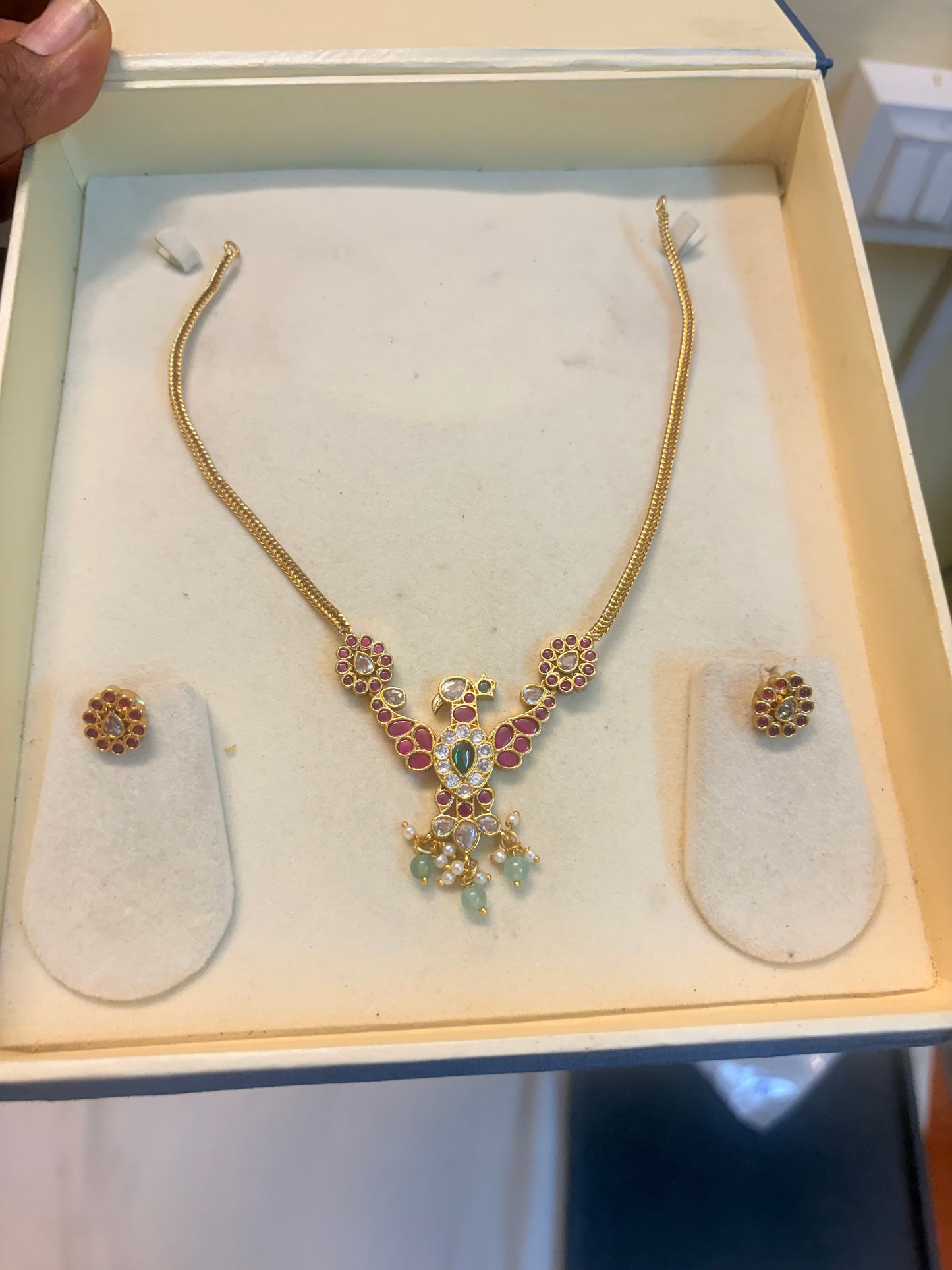 Kemp stones antique necklace set
