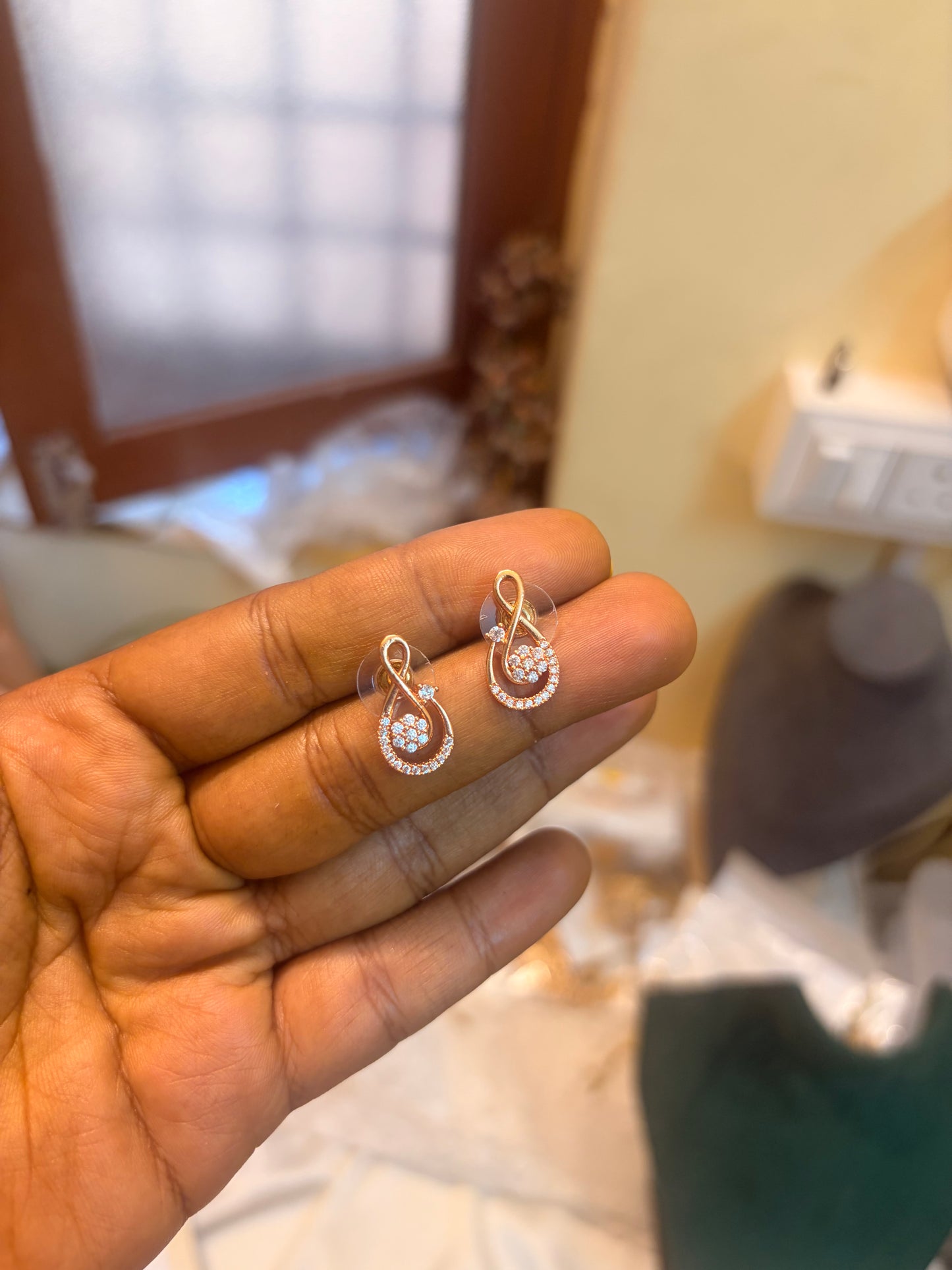 Cz Rose gold stud