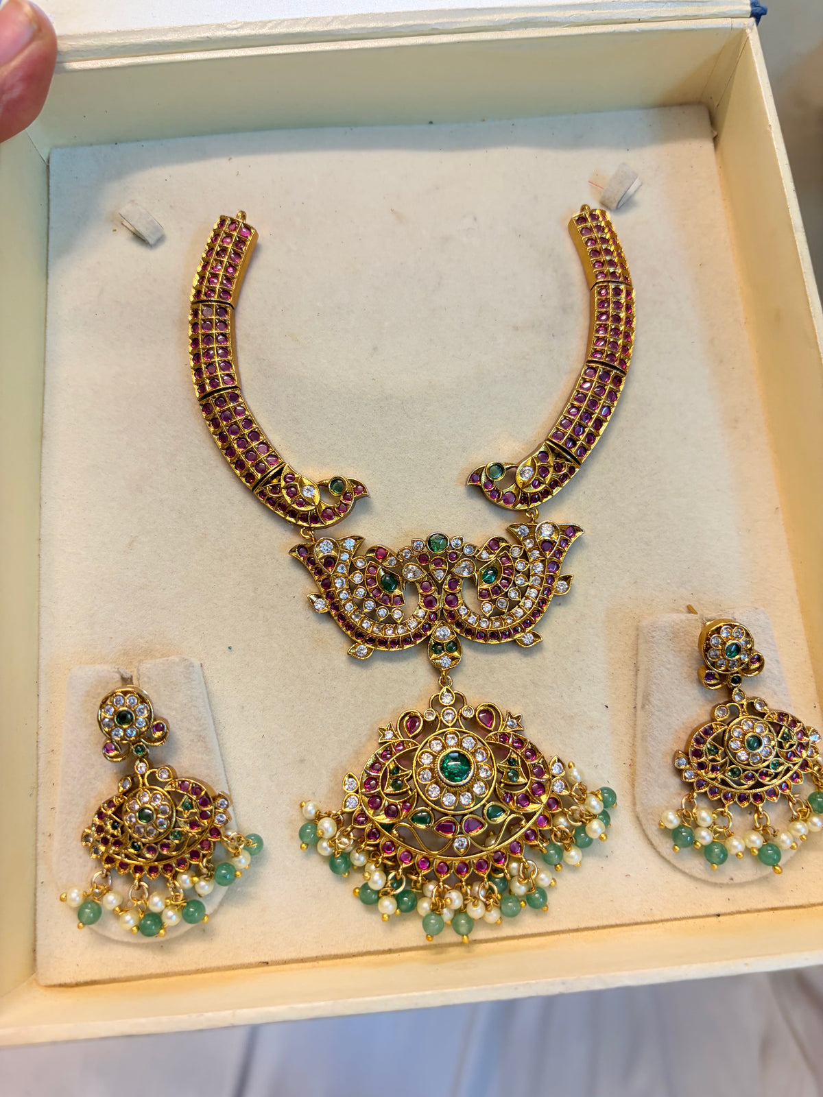 Classic kemp stones jadau Kanti set premium quality