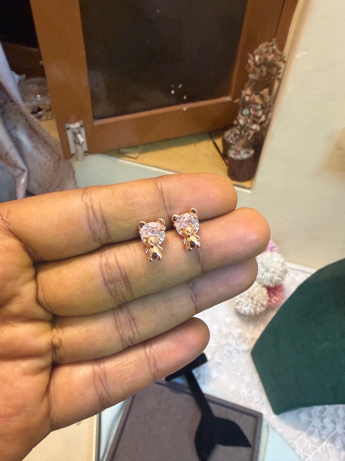 Cz teddy stud