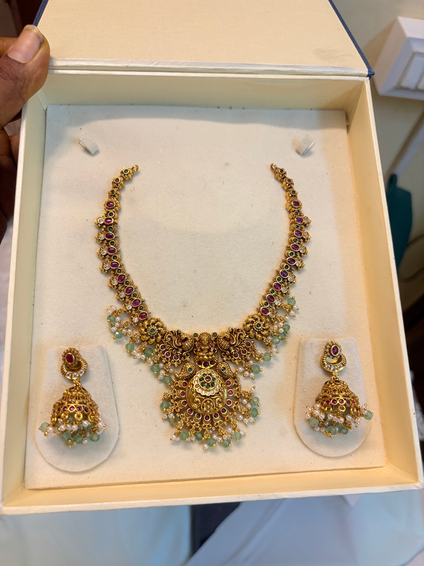Gold antique kemp stones Lakshmi necklace set