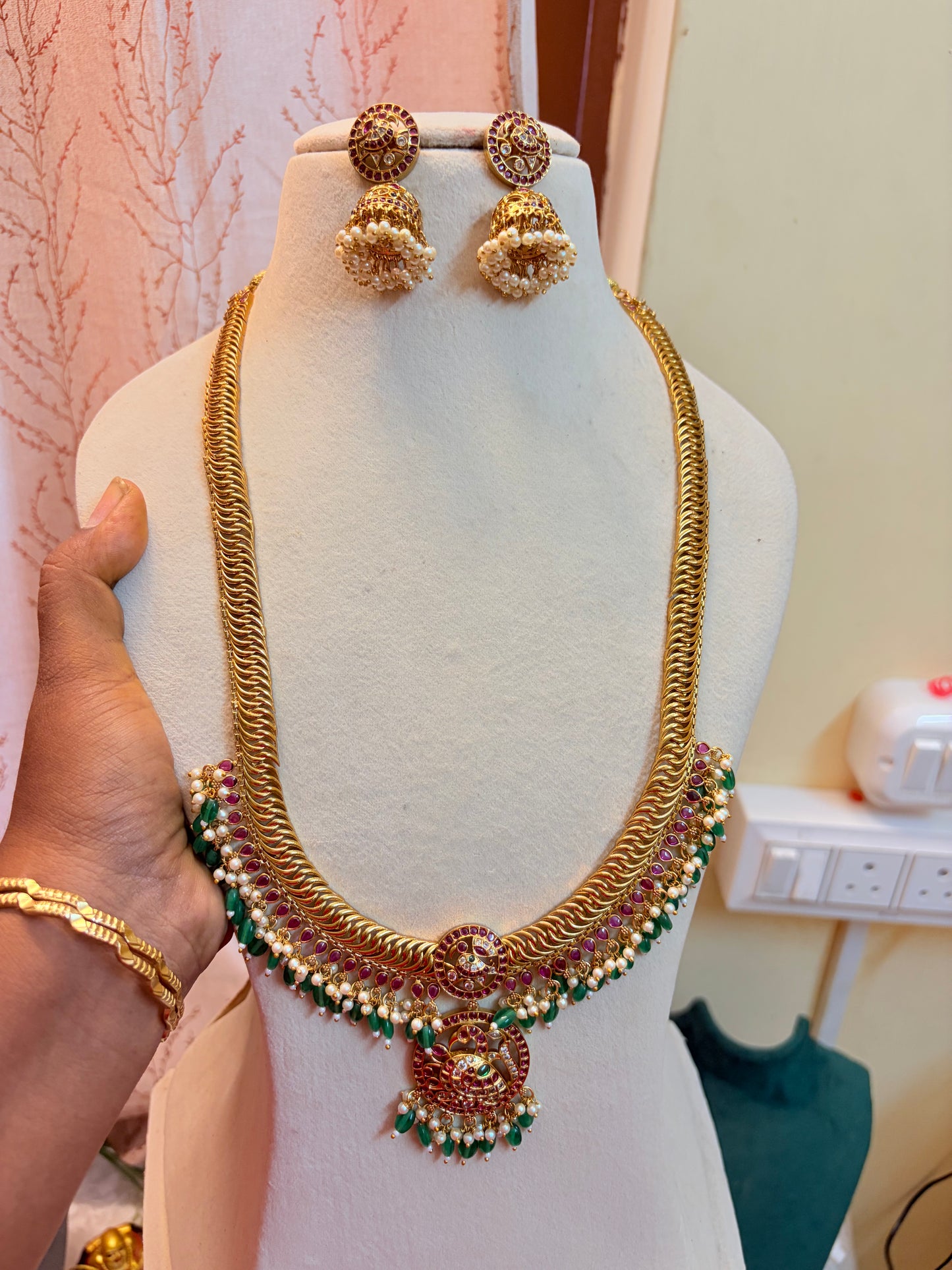 Peacock kemp stones jalebi haram