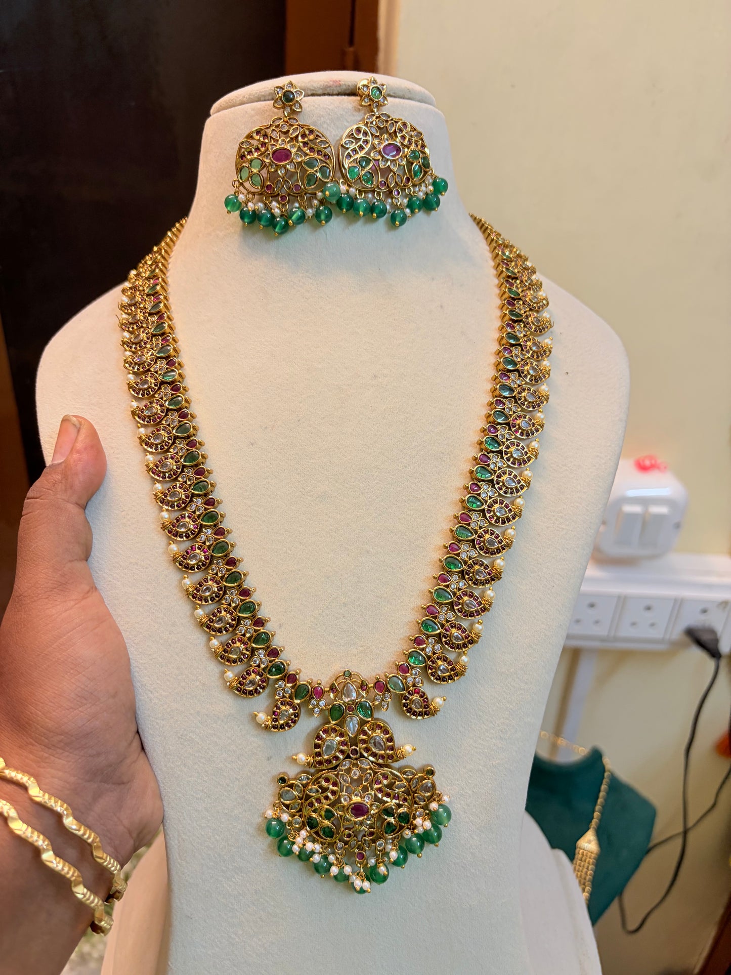 Real kemp stones jadau Kundan mango haram