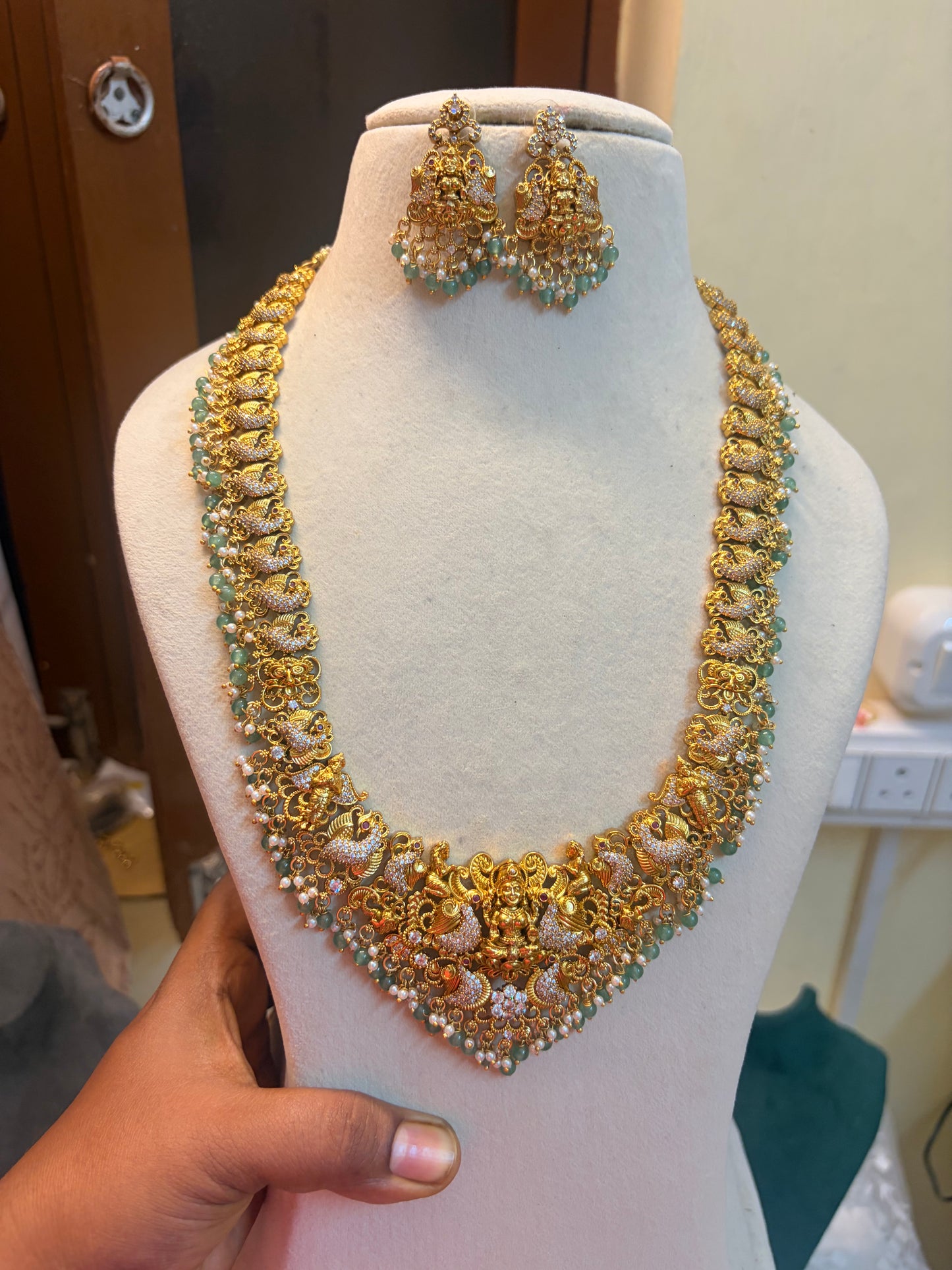 Gold Nakshi Lakshmi peacock jadau haram