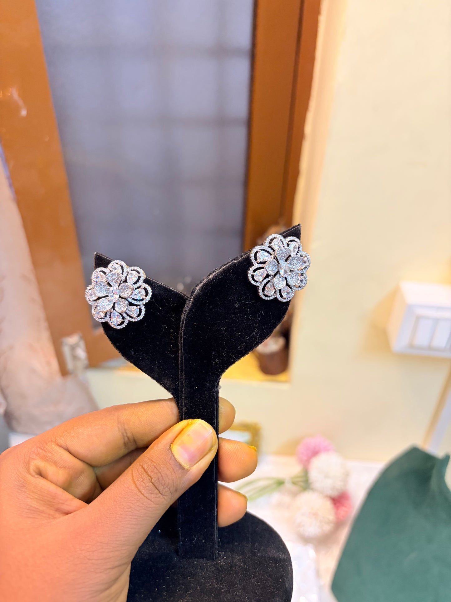 Cz Flower stud