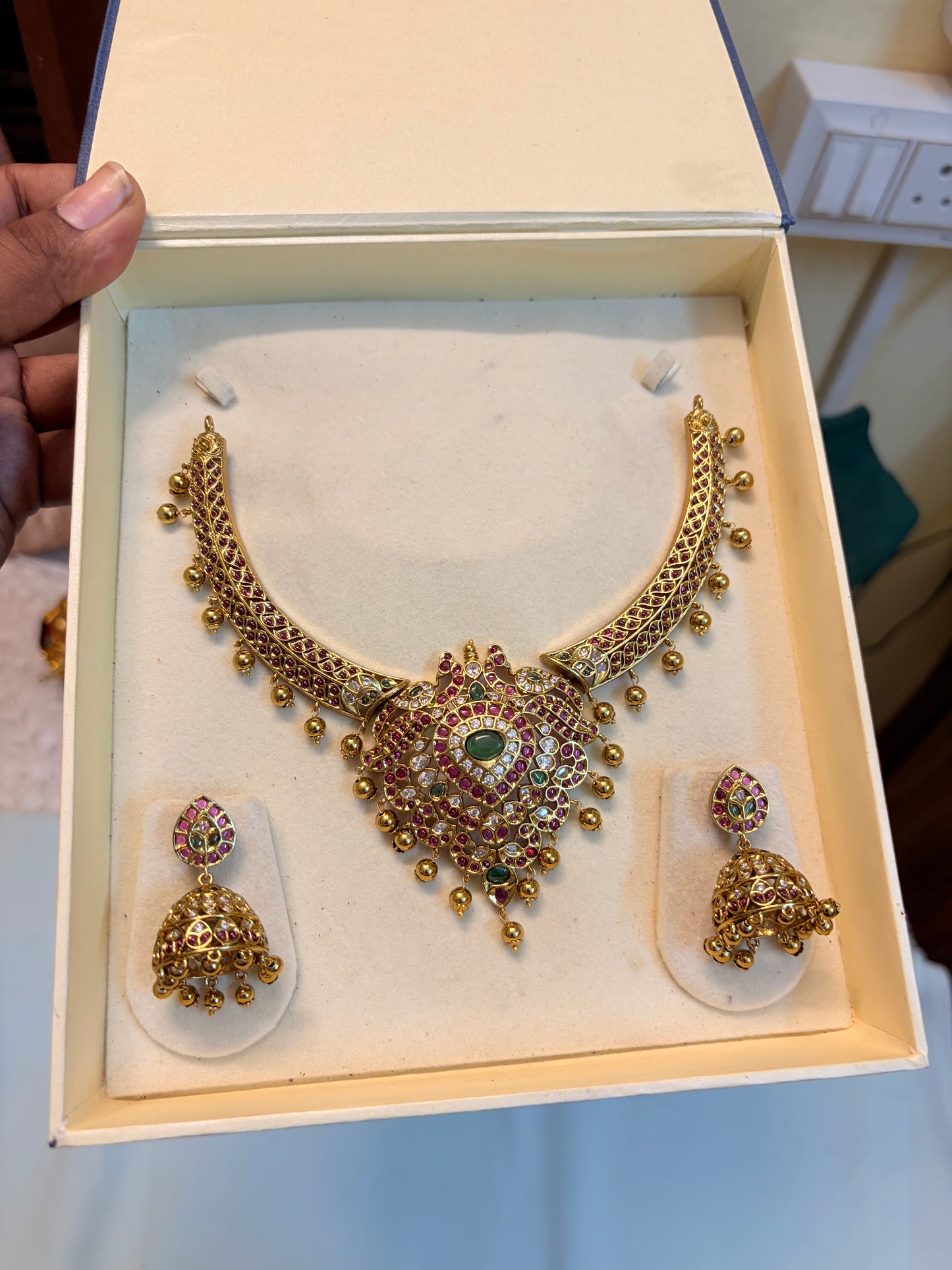 Antique kemp stones jadau Kundan Kanti necklace set