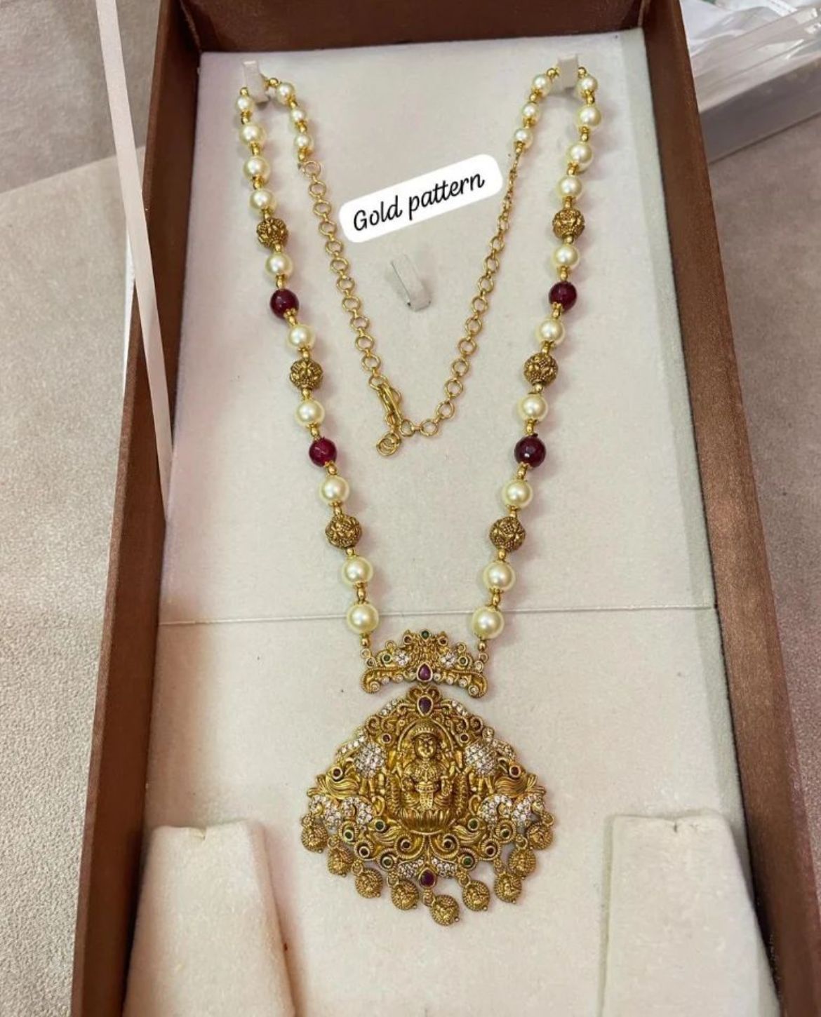 Gold nakshi pearl chain premium quality