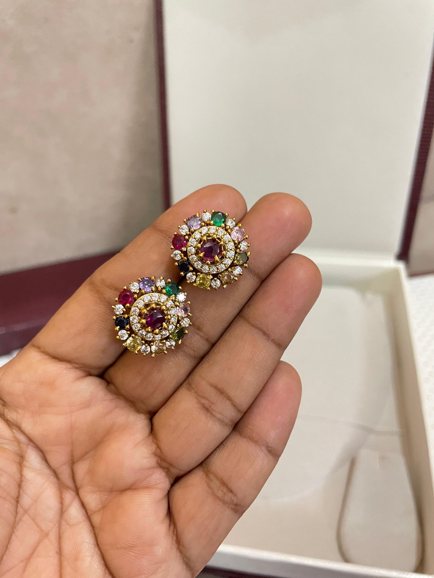 Multicolour stone stud