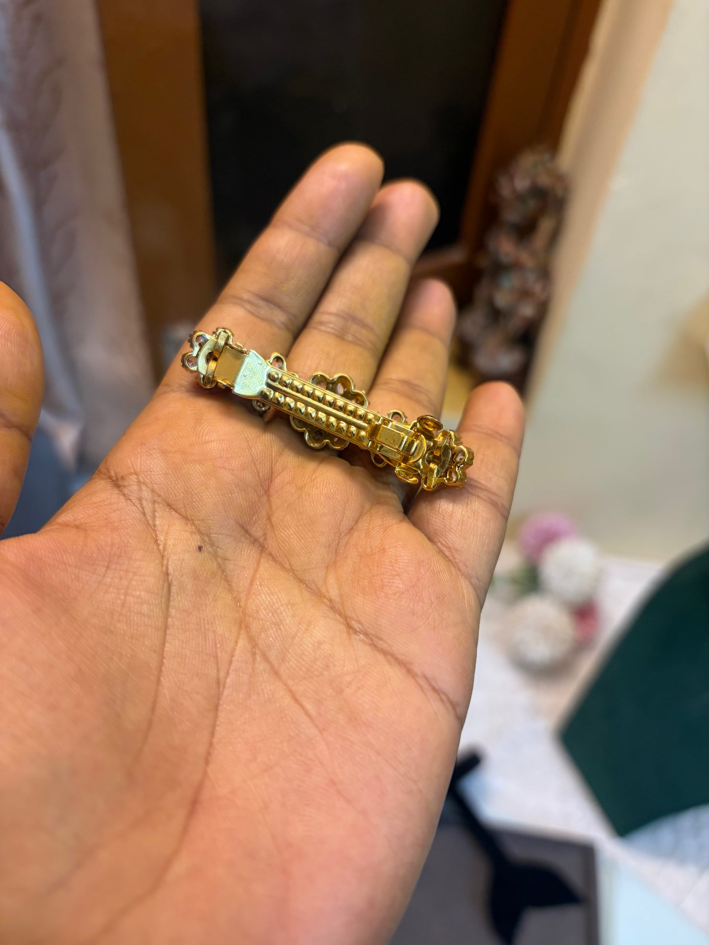 Cz stone gold antique hair clip