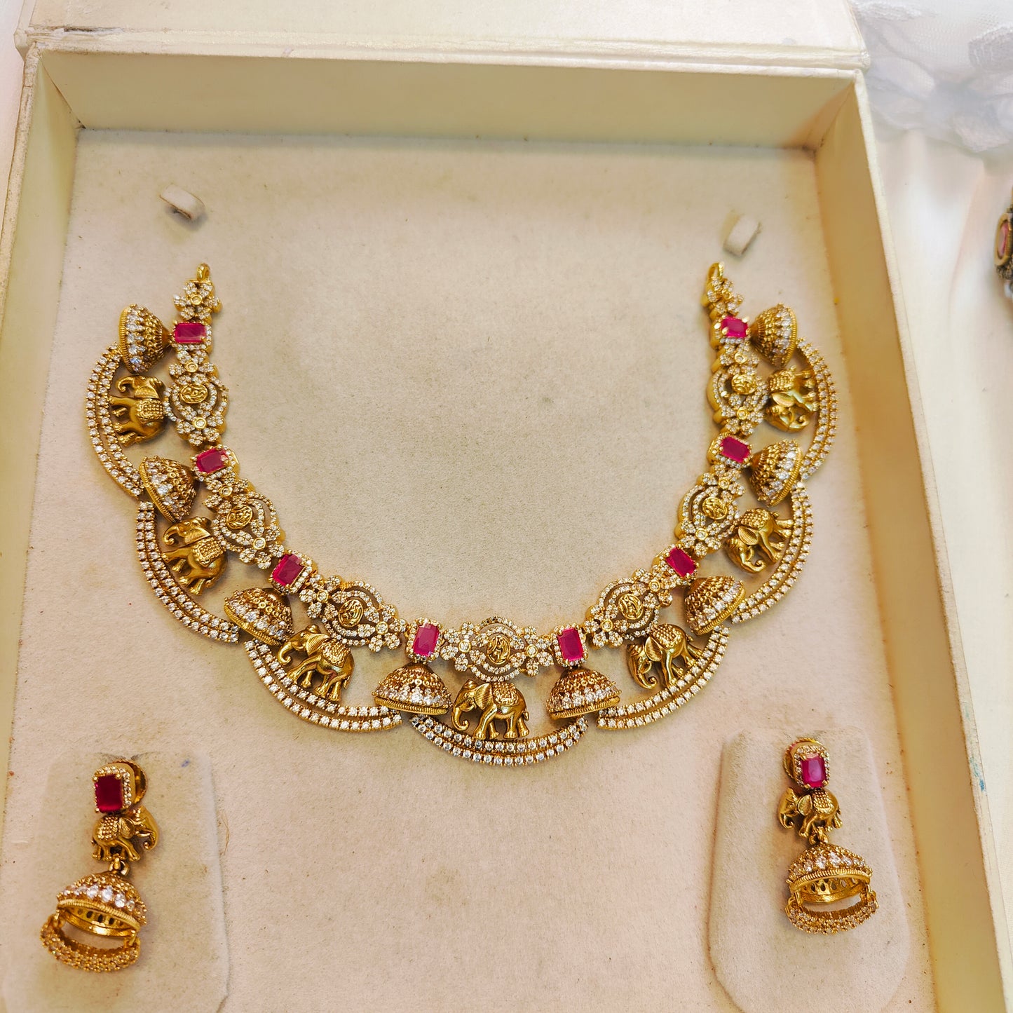 Traditional gold inspired elephant motif necklace set