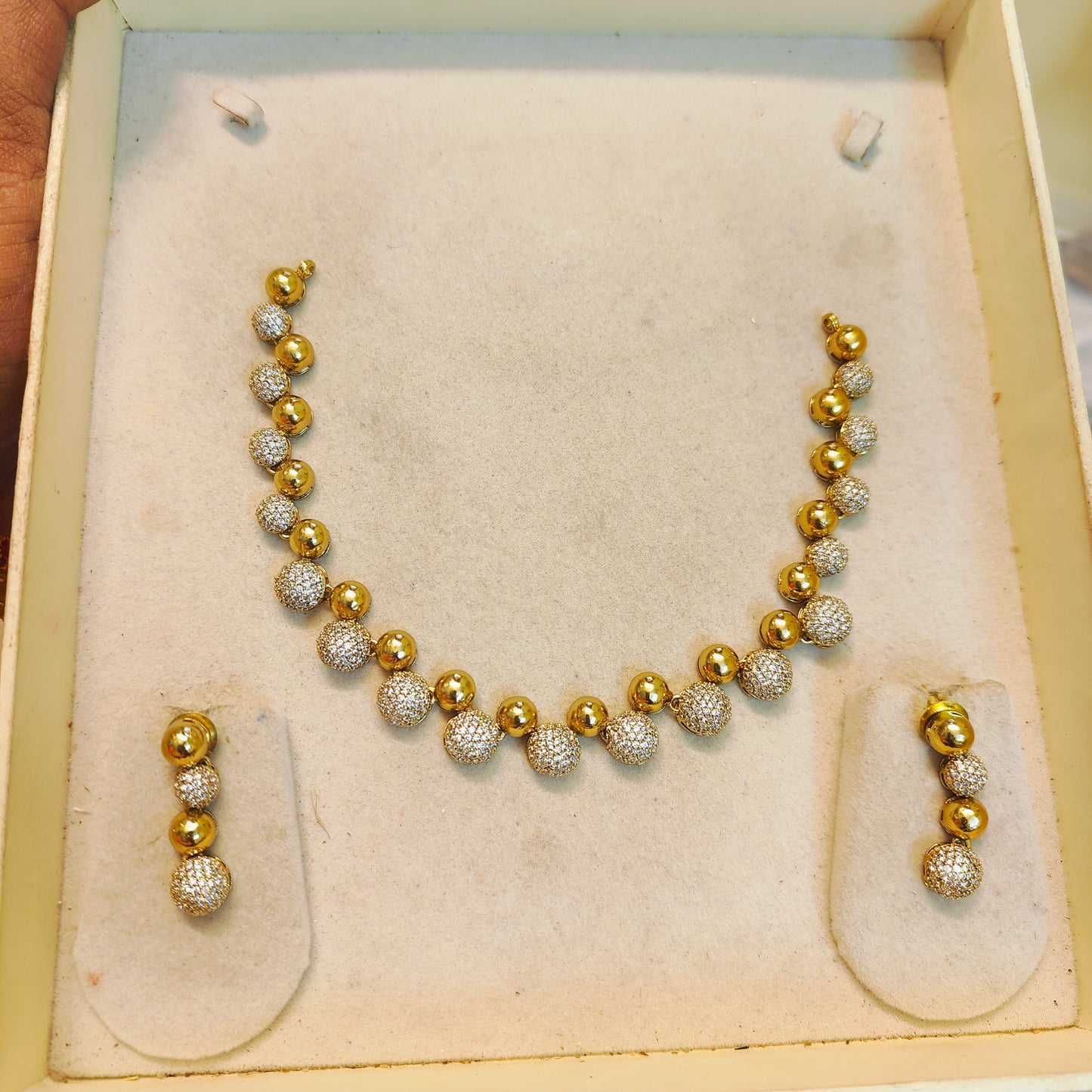 Classic gold plated necklace set premium