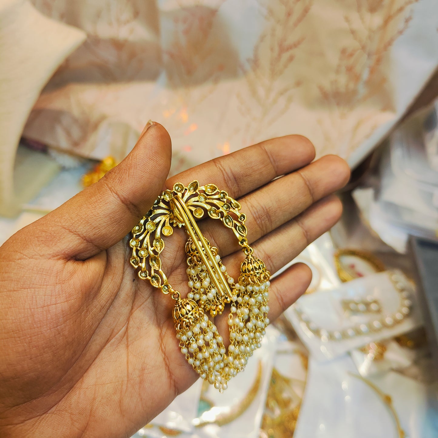 Gold antique finish with pearl hanging hair accessories