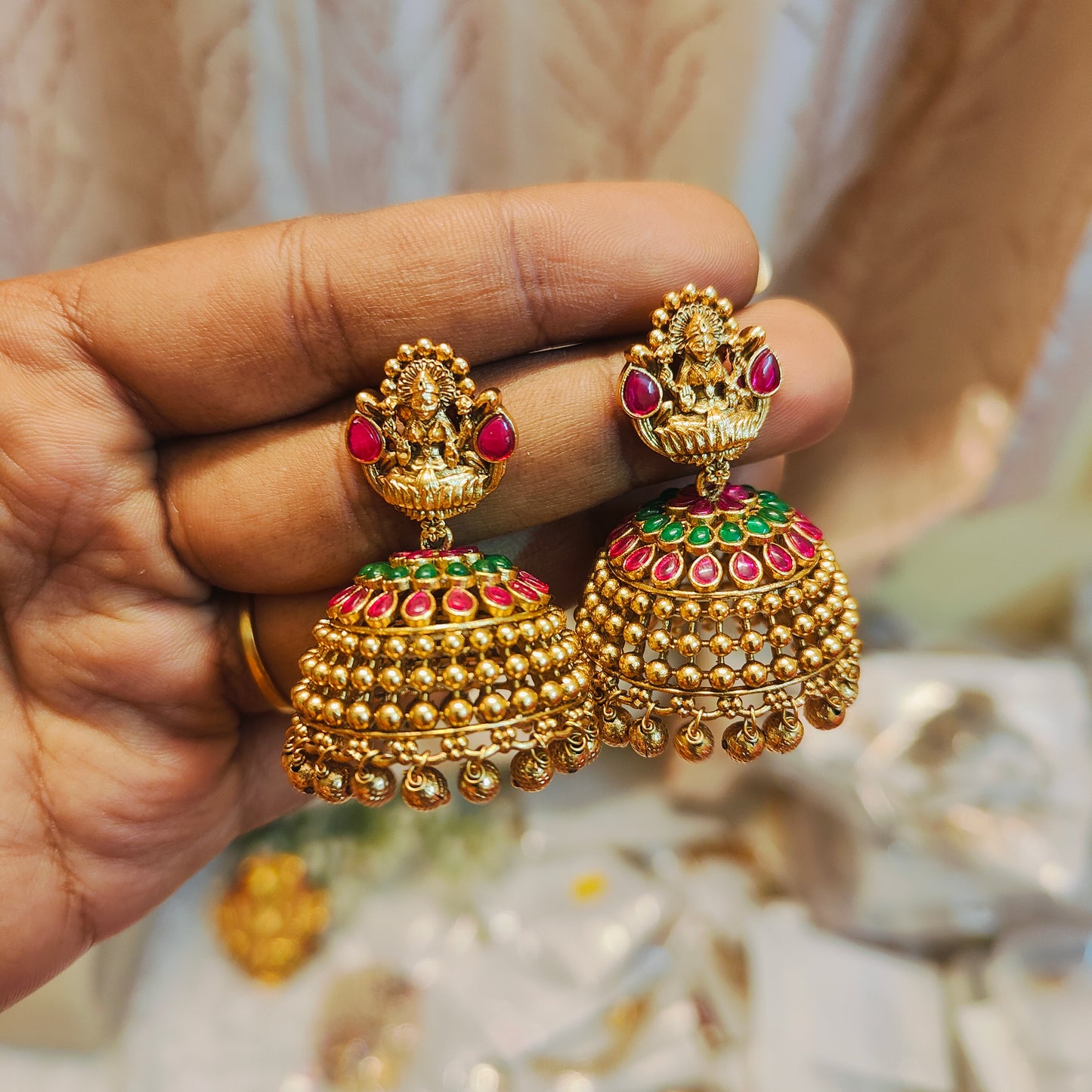Gold antique finish brass made earrings