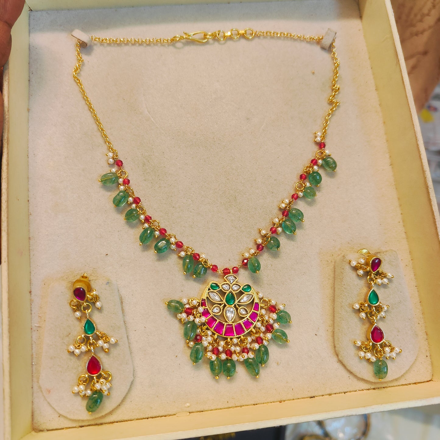Jadau kundan beads chain with earrings