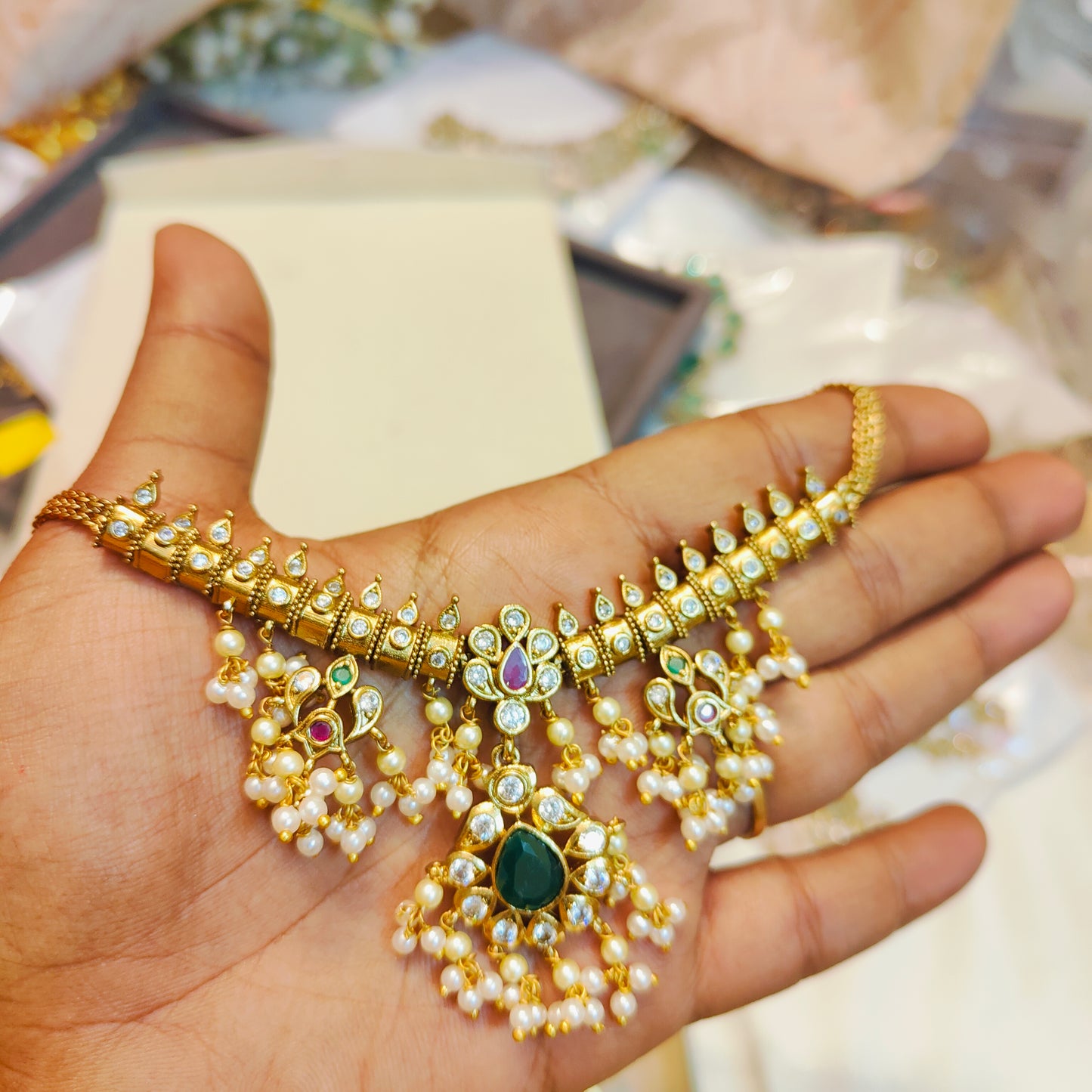 Guttapusalu choker set