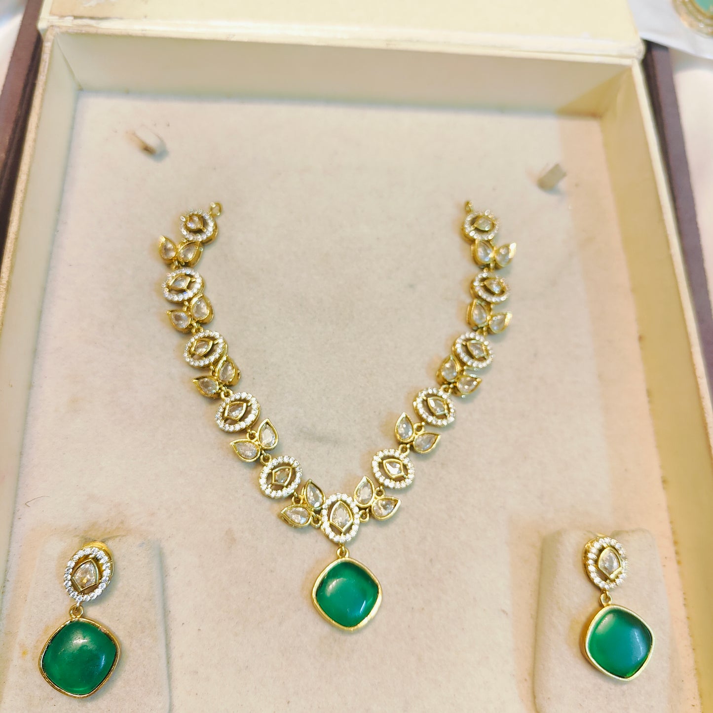 Kundan green necklace set with square stone drops