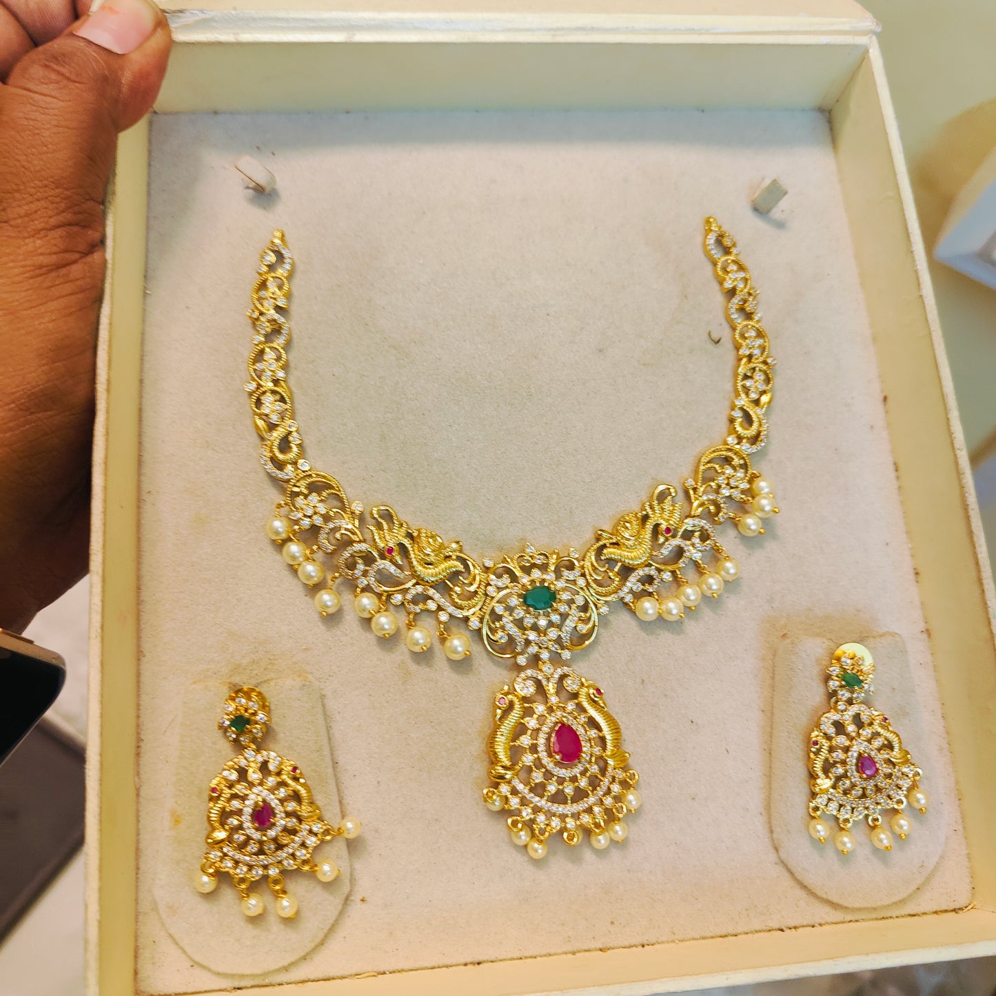 Traditional peacock design necklace set