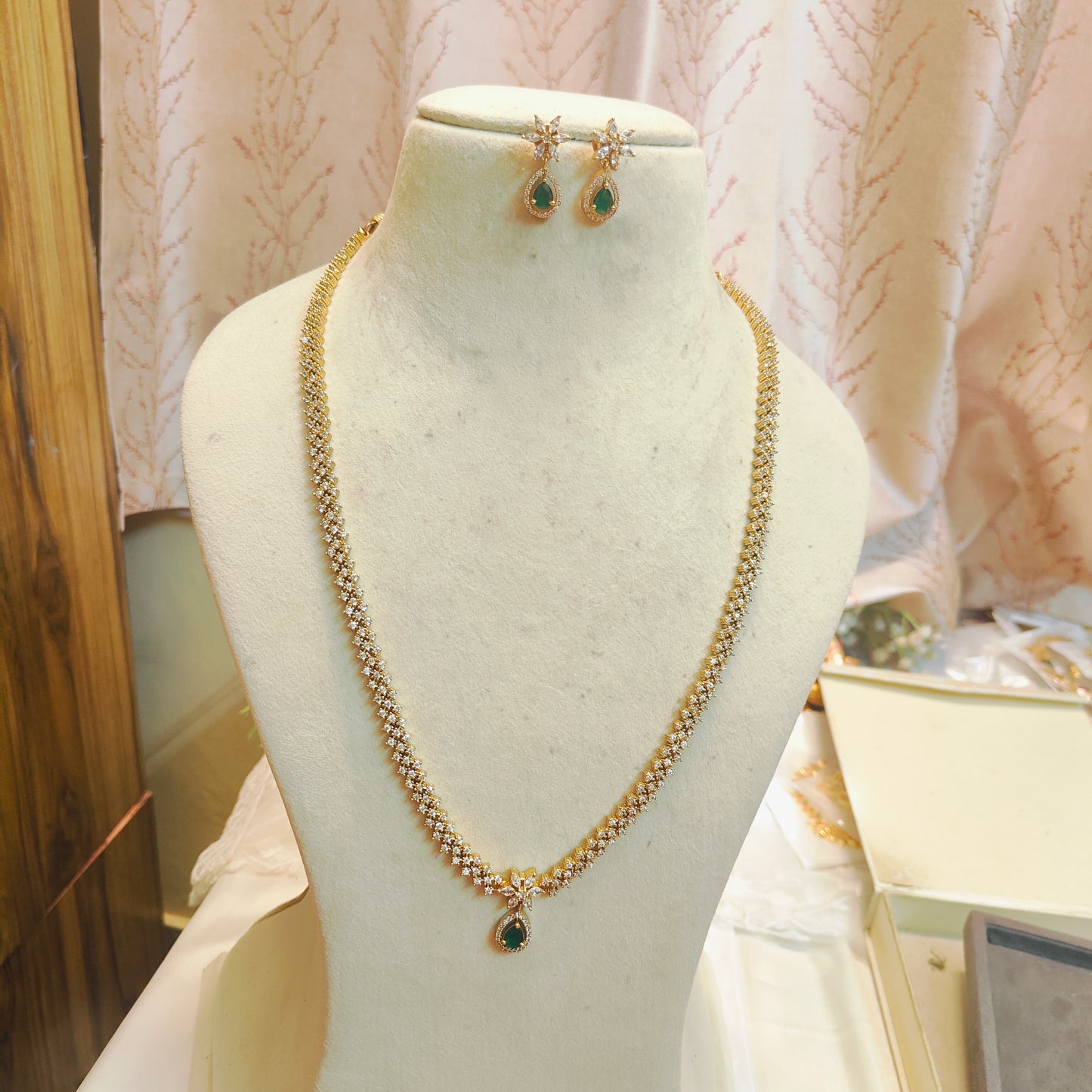 Sparkling cz stone green teardrop haram