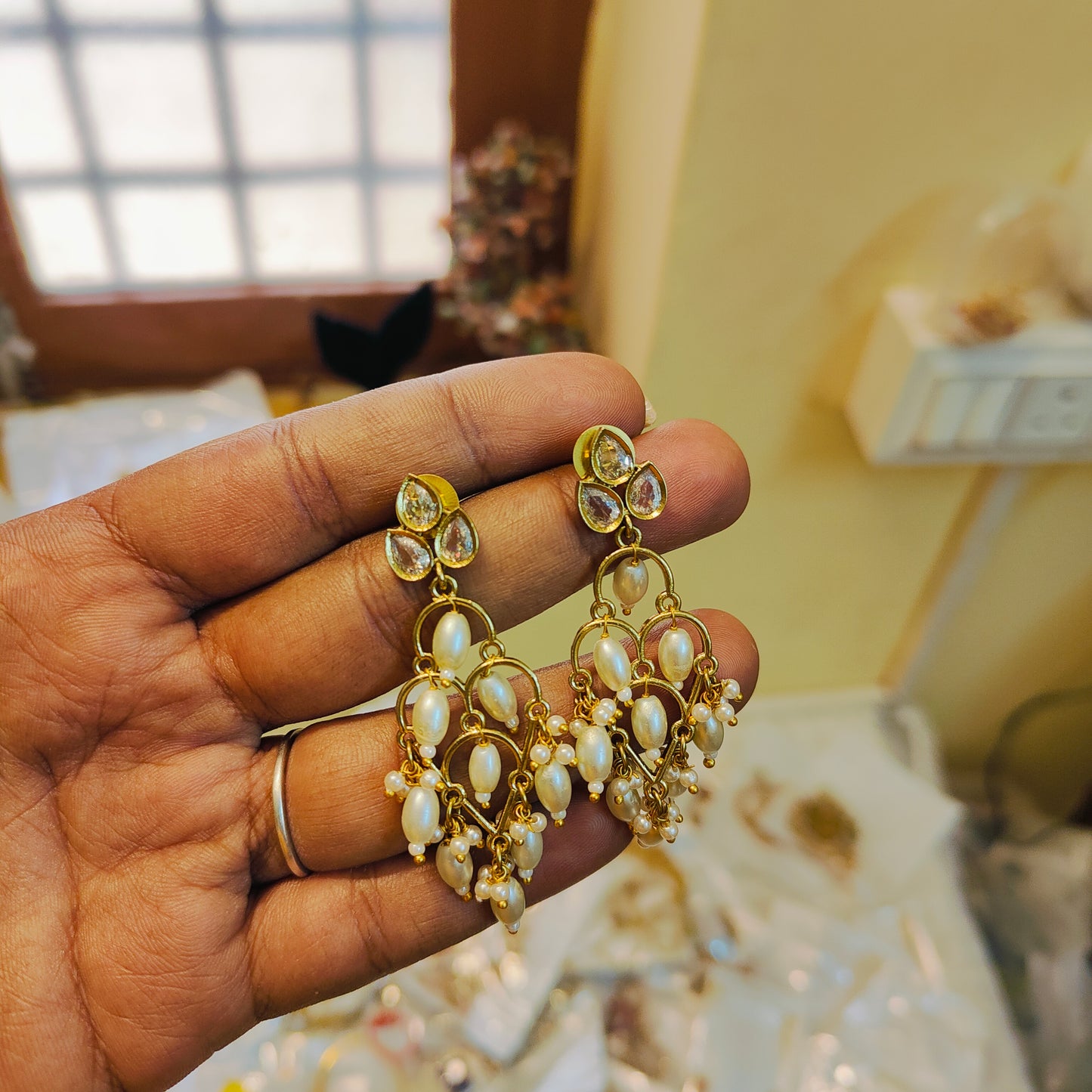 Pearl dangle earrings