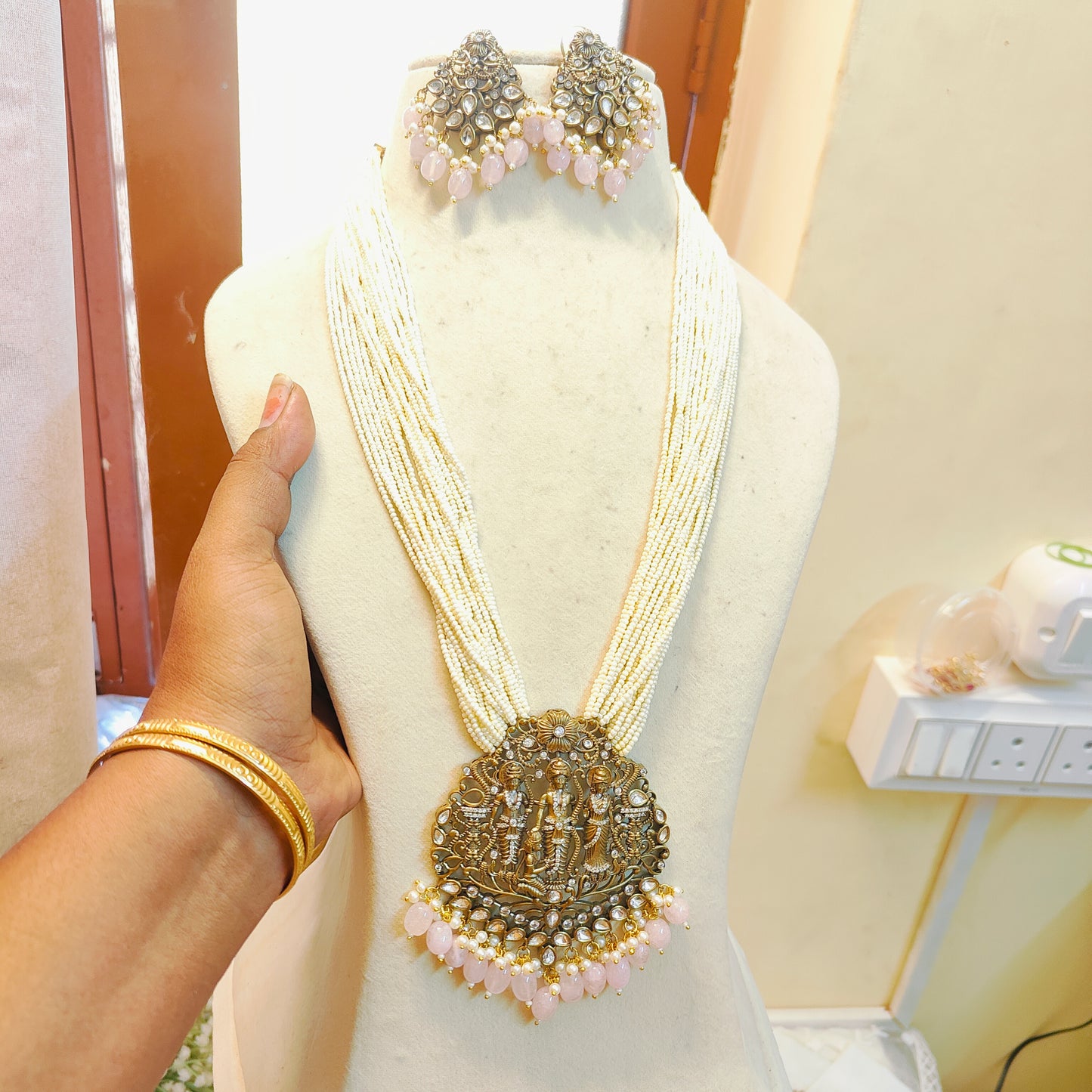 Ramparivar pearl haram with pink beads