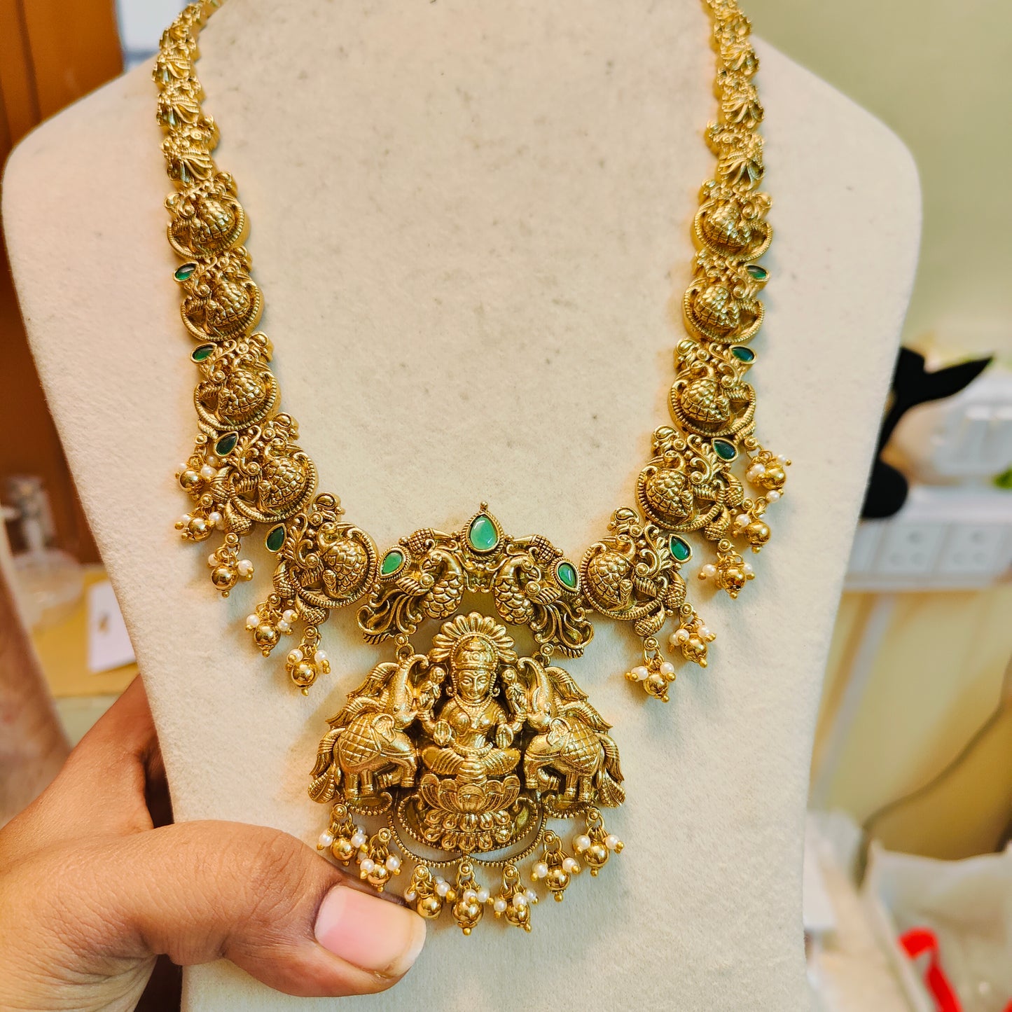 Divine gold antique temple lakshmi haram
