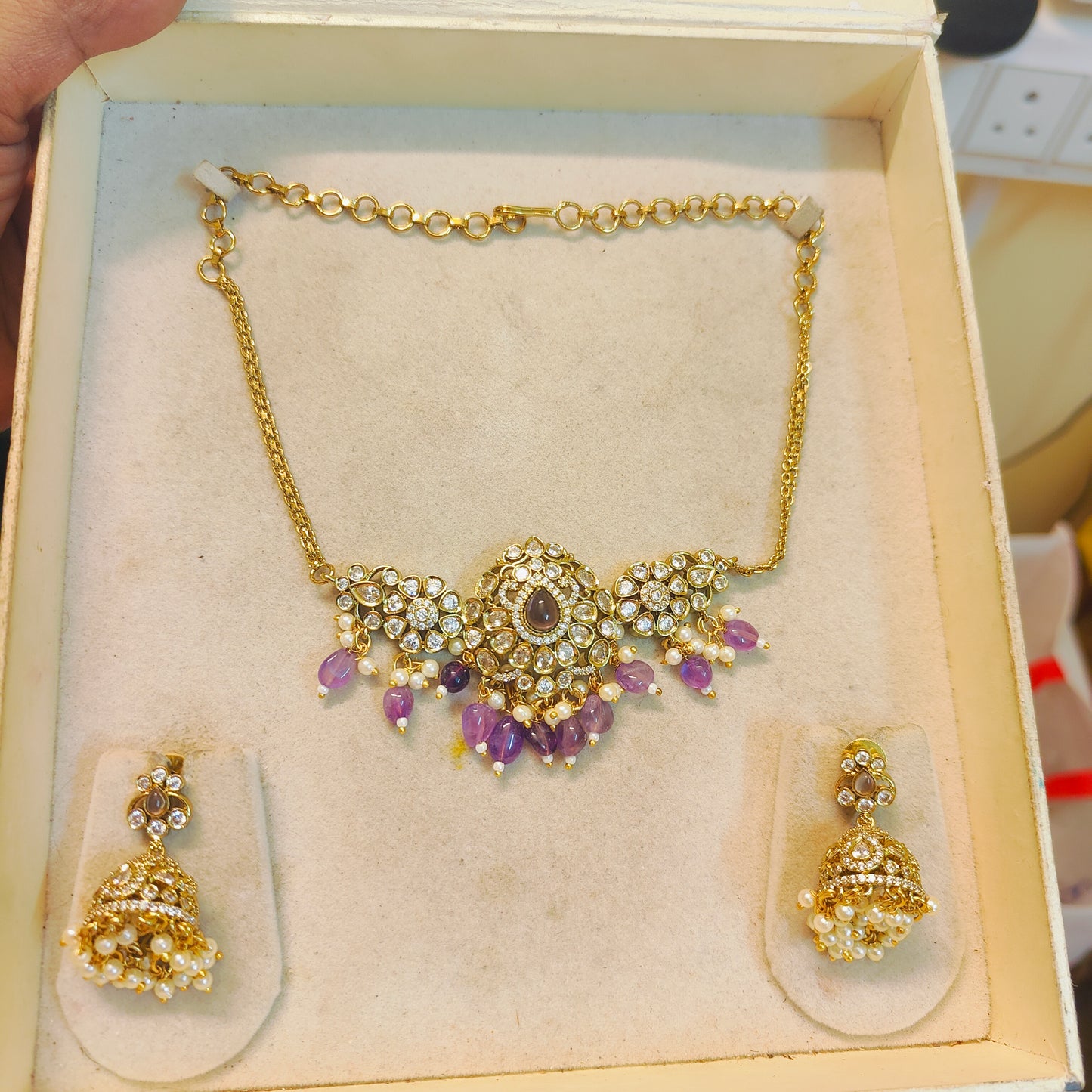 Victoria jadau finish choker set with purple accents