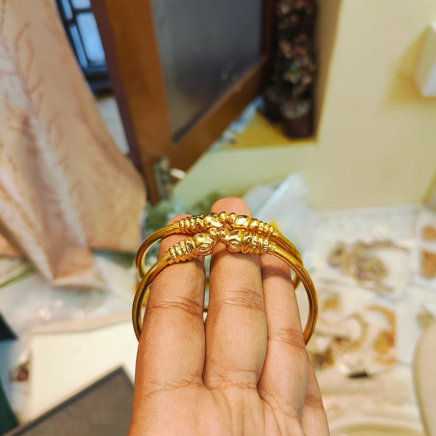 Classic gold replica kada bangles