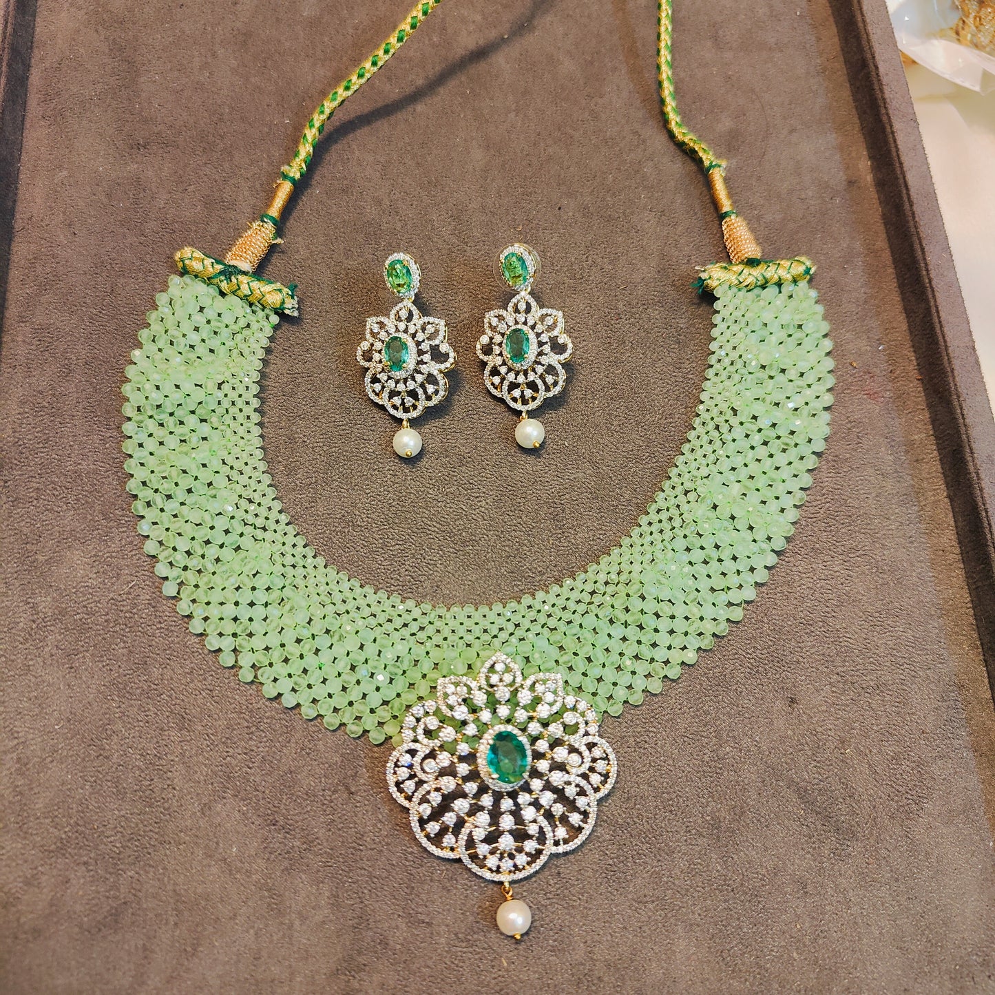 Emerald glow Diamond replica beads necklace set