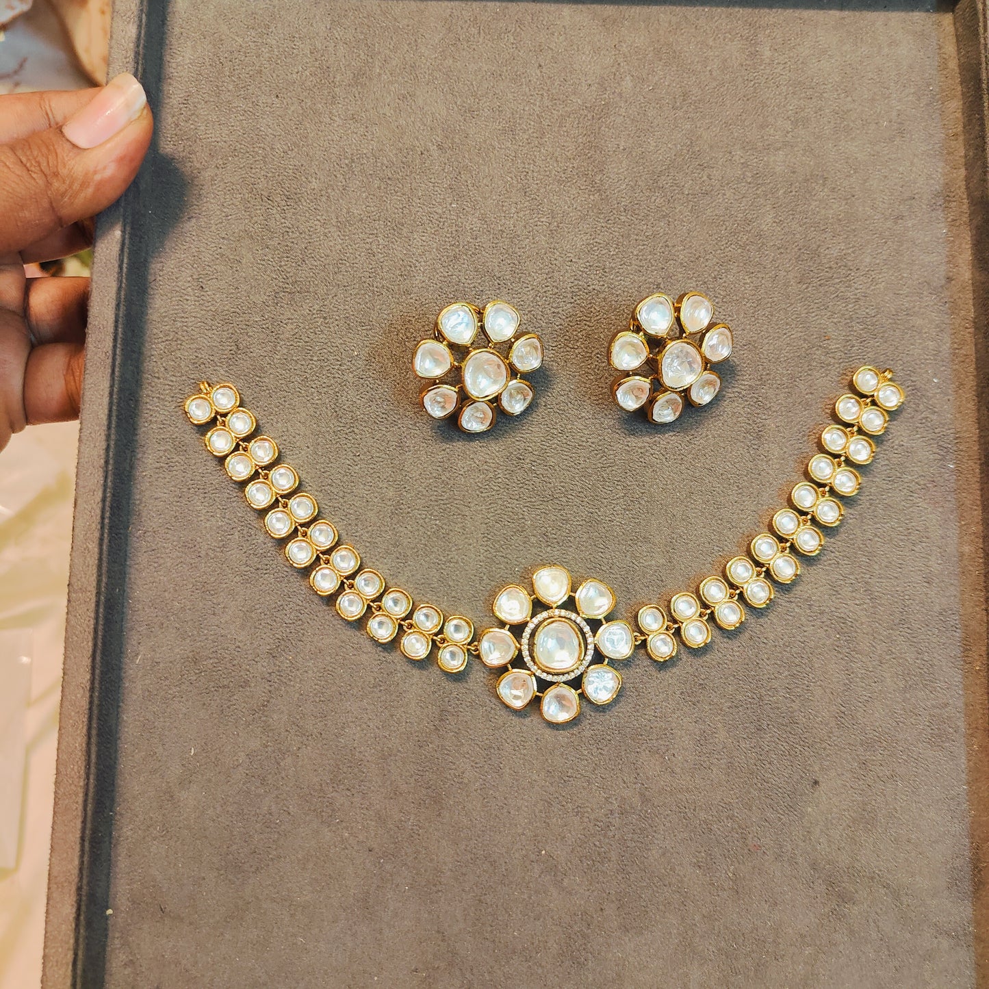 Festive wear kundan flexible chokerset