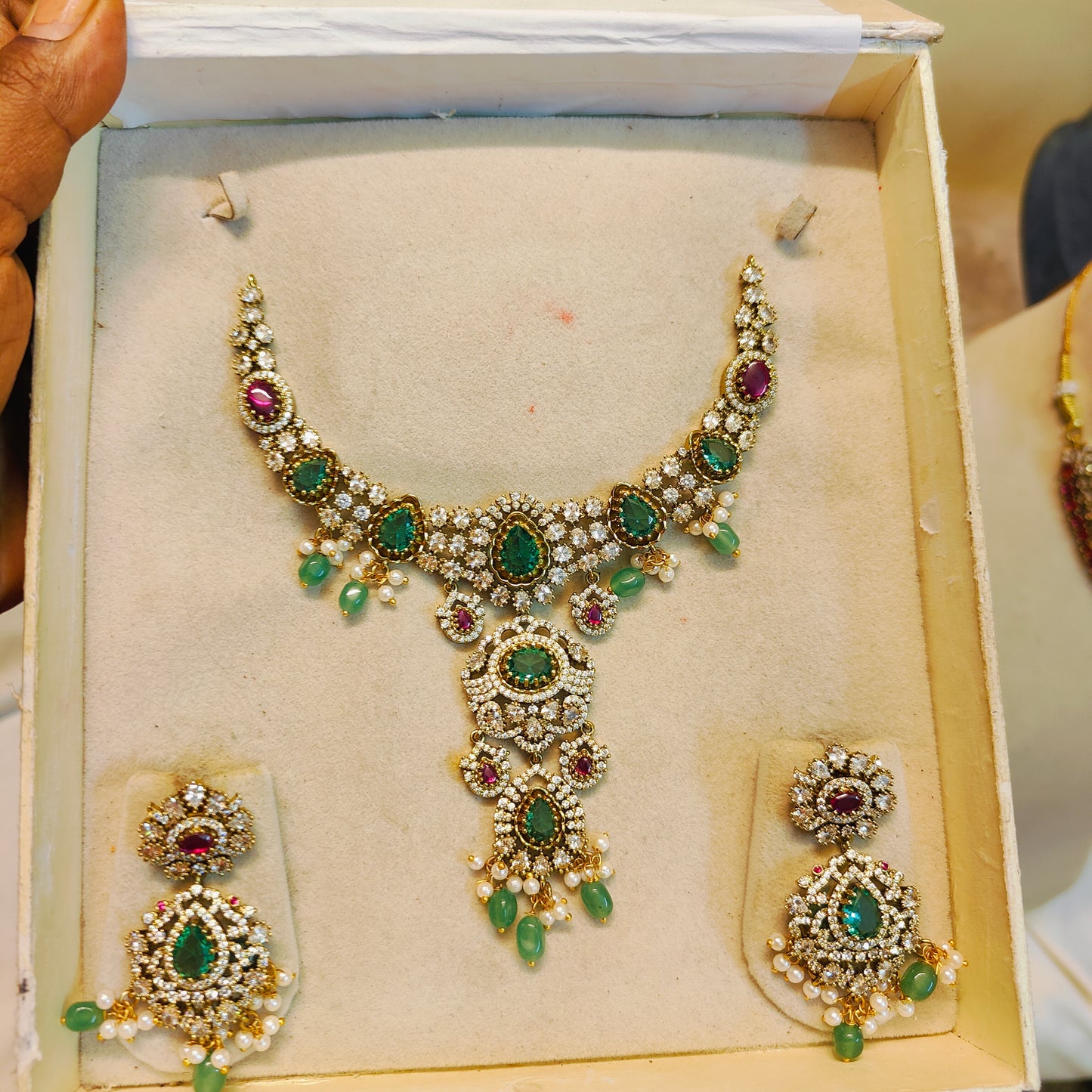 Royal Emerald Drop Moissanite Polki necklace set