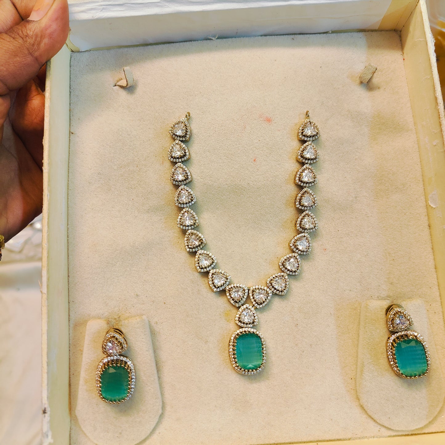 Aqua blue Moissanite jadau drop necklace set