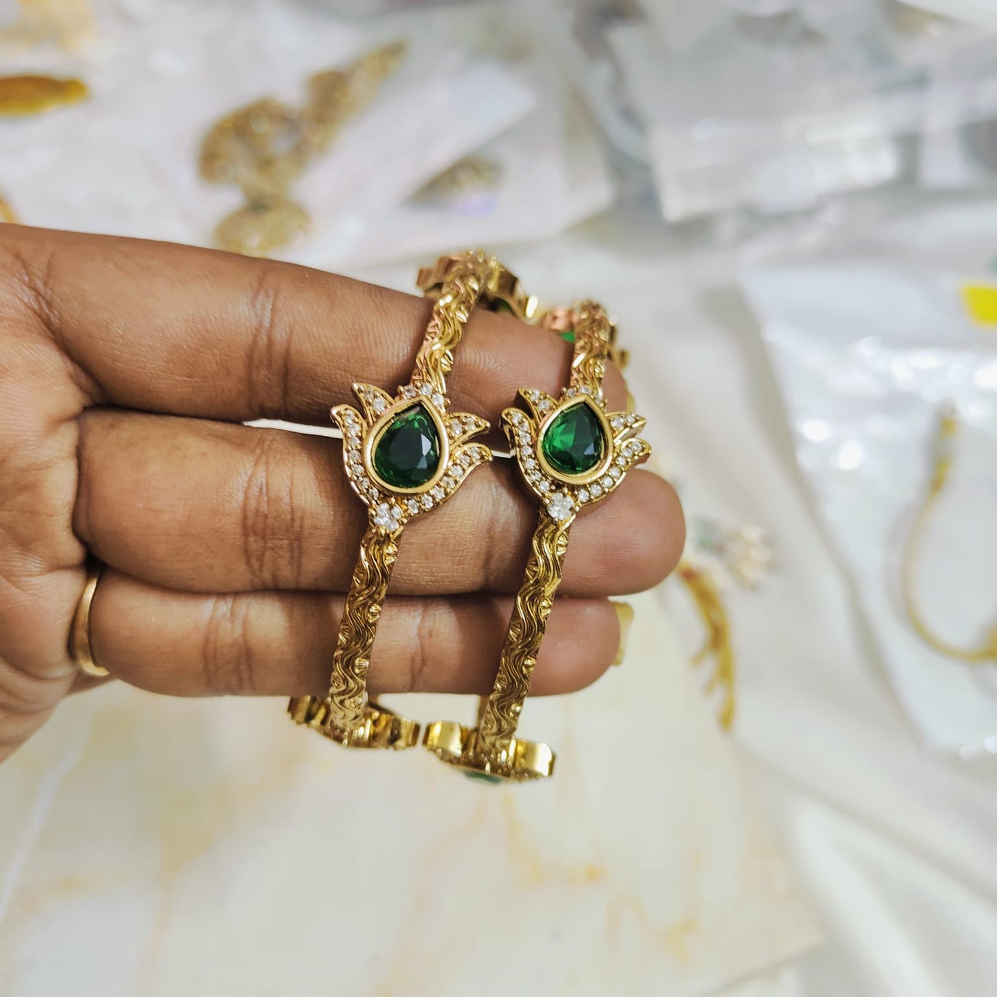 Jadau kundan bangles premium quality