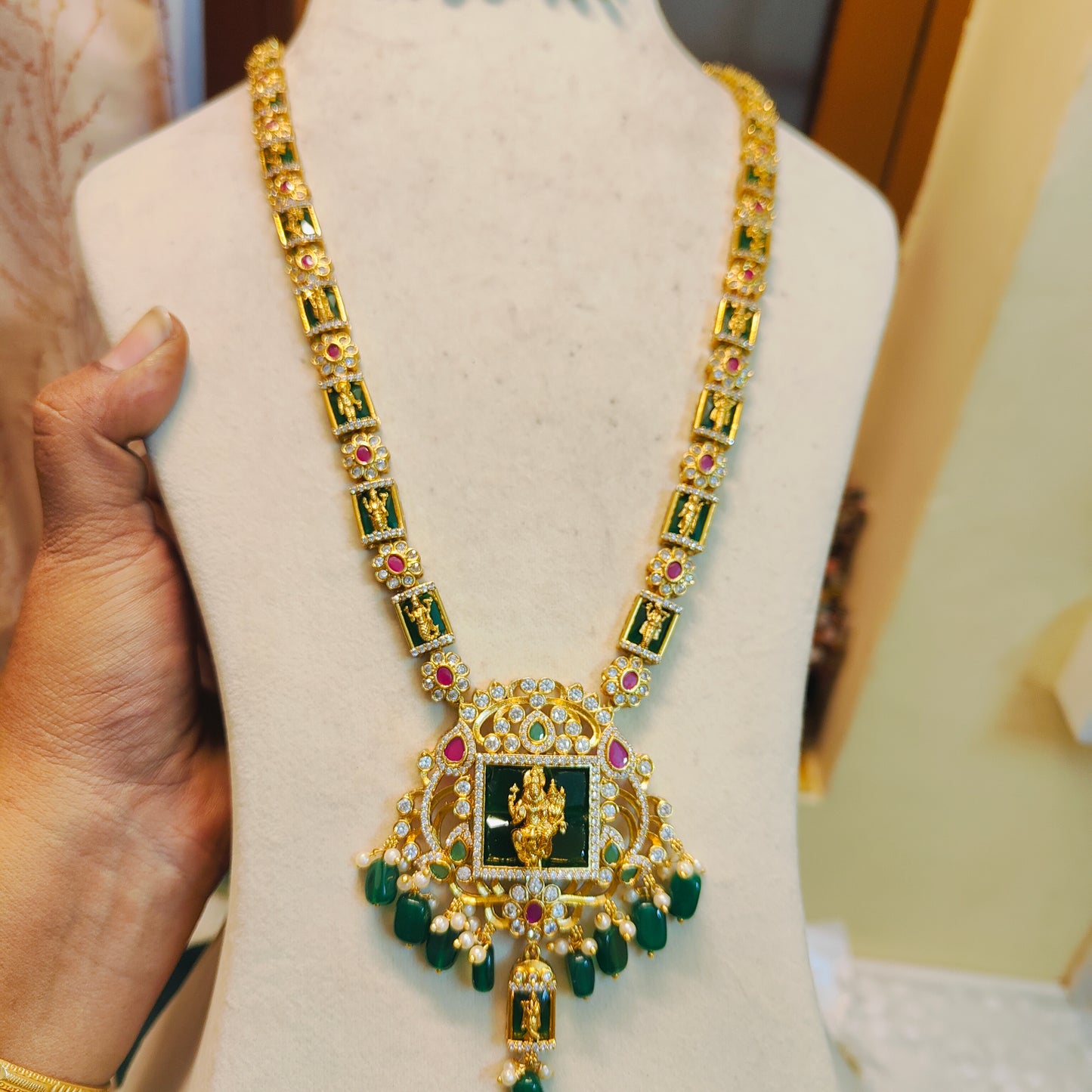 Emerald narsimha haram premium quality