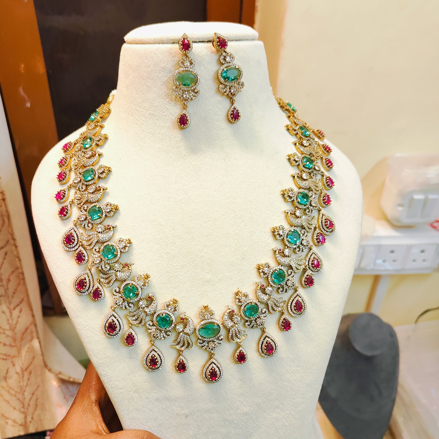 Majestic Statement AD stones jadau haram