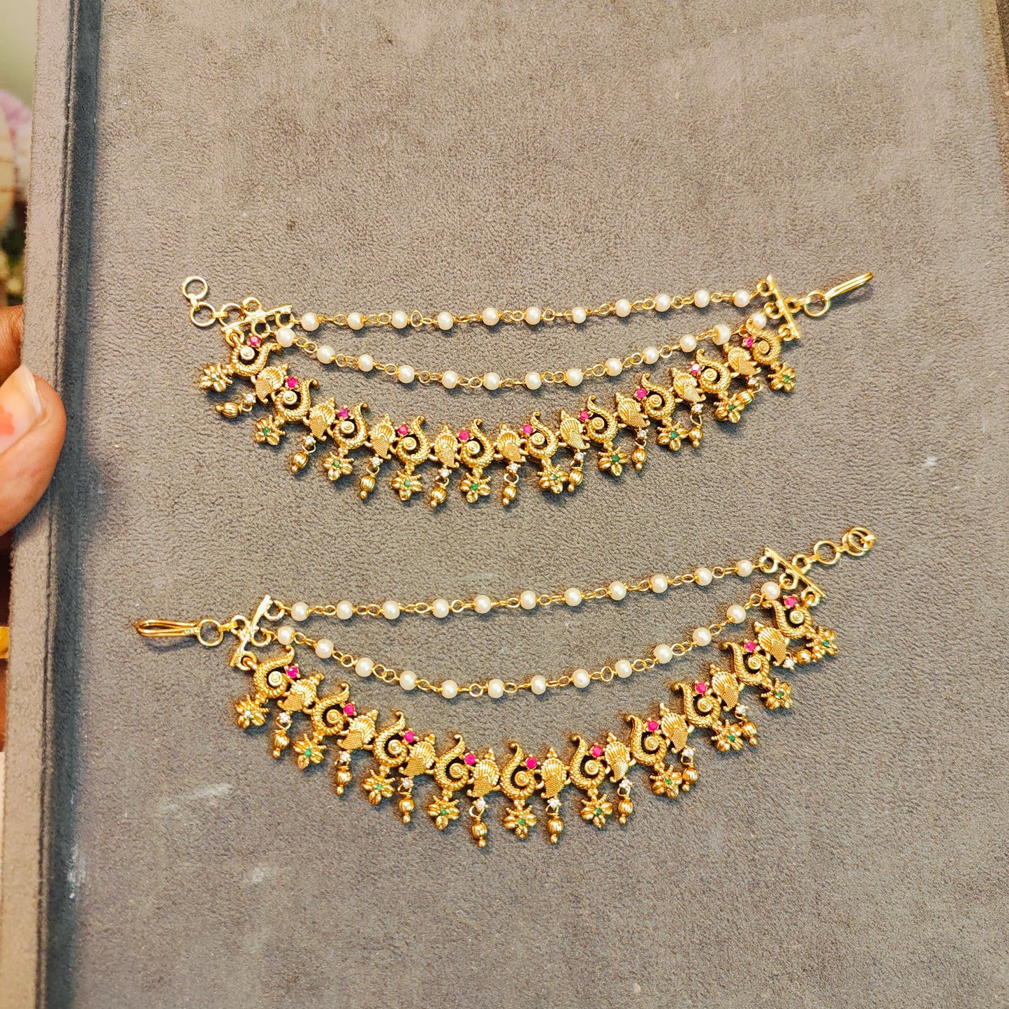 Gold antique finish side chain