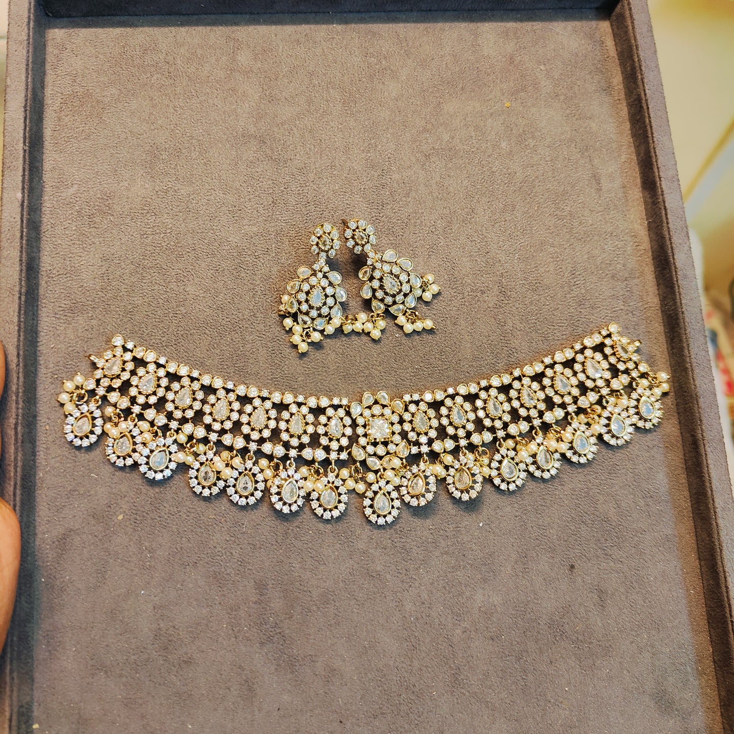 Royal diamond choker set
