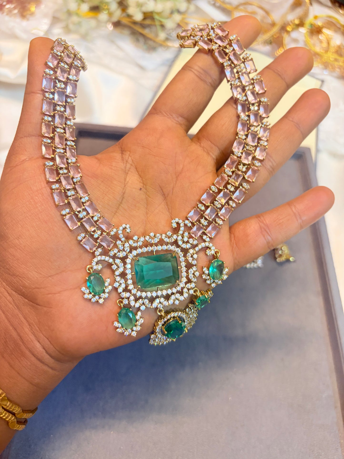 Grand Mint green blush pink Statement necklace set