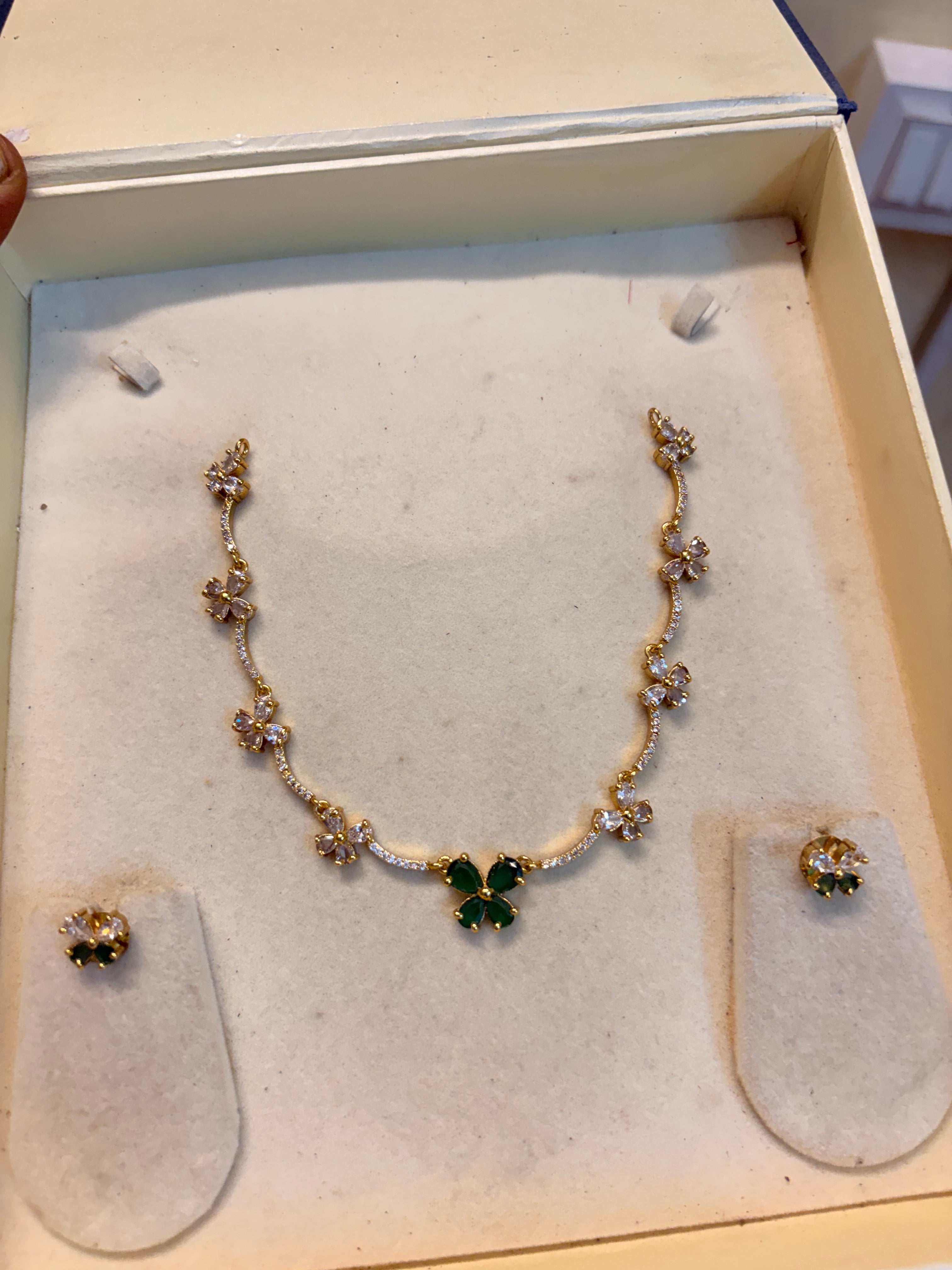 Emerald Cz jadau necklace set
