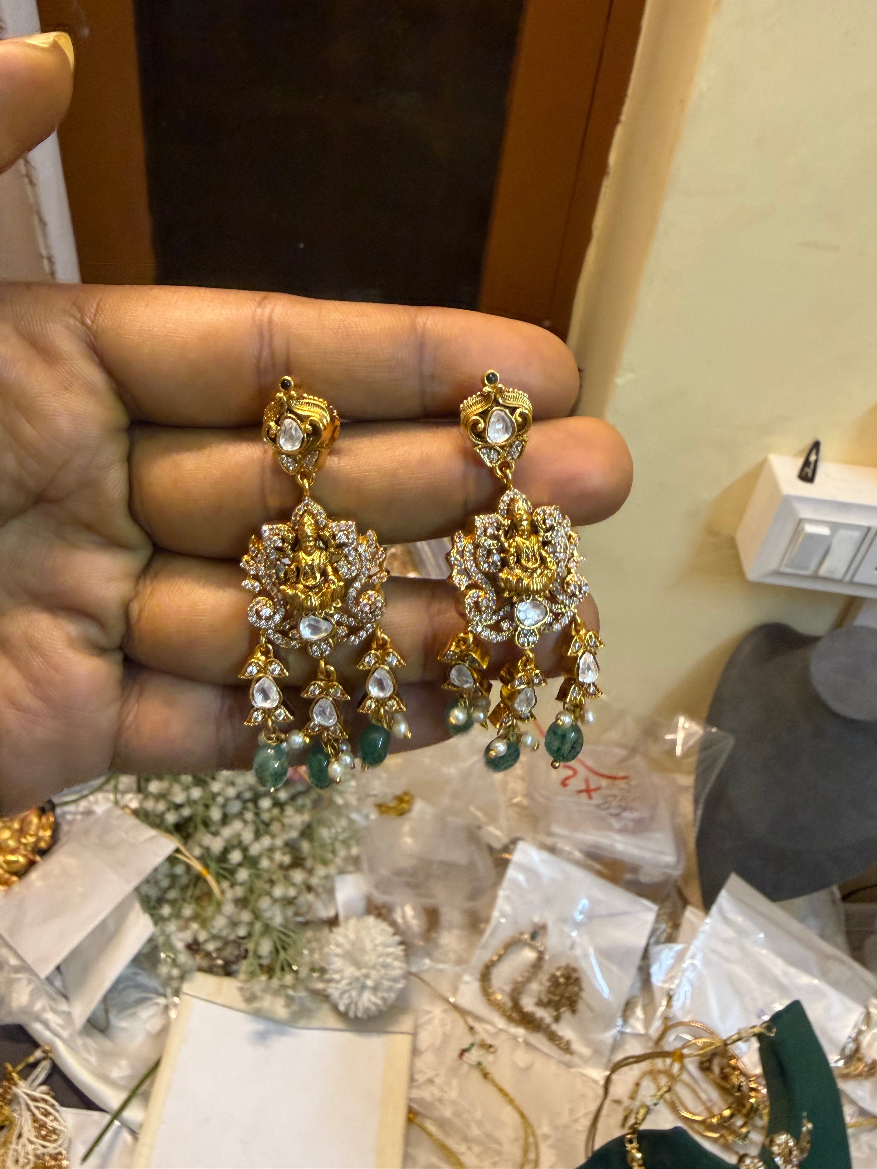 Polki jadau Kundan Lakshmi choker set