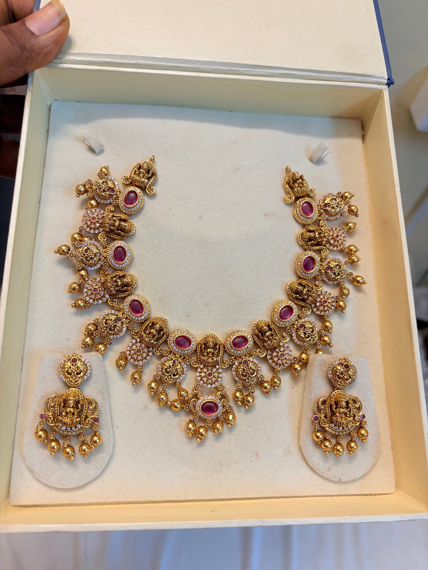 Antique Gold finish Ruby jadau necklace set premium quality