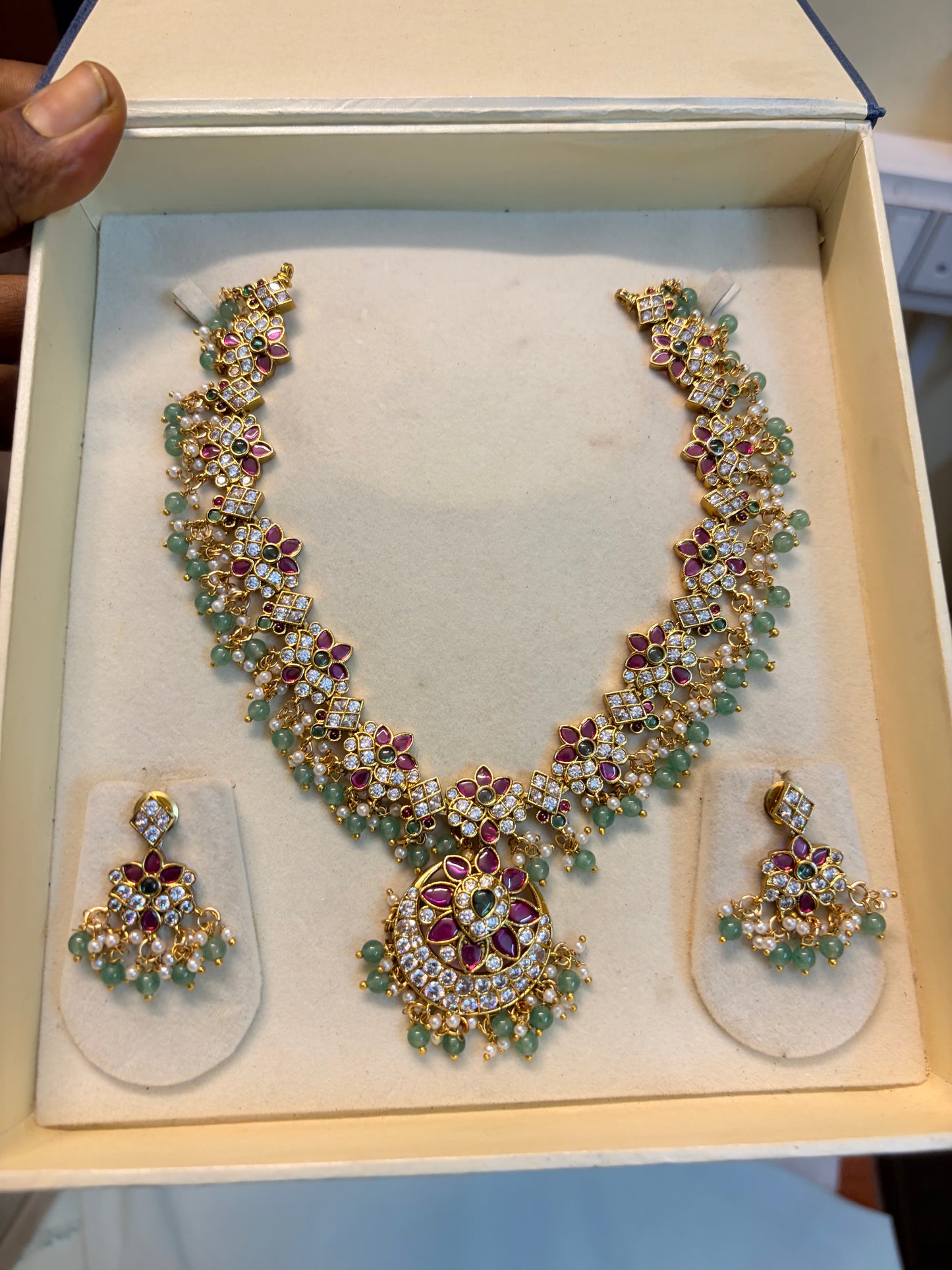 Gold antique kemp stones jadau necklace set