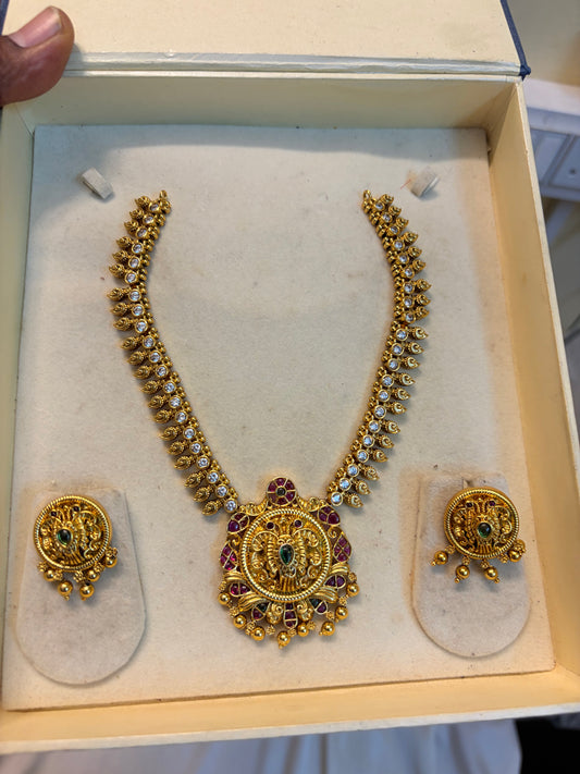 Gold Nakshi AD stones necklace set