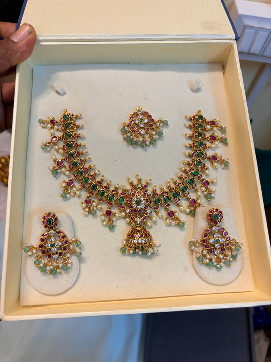 Antique kemp stones jadau necklace set with detachable pendant