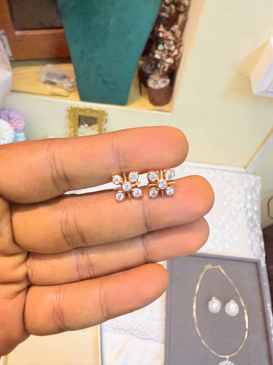Panchaloham Daily wear Floral south screw stud