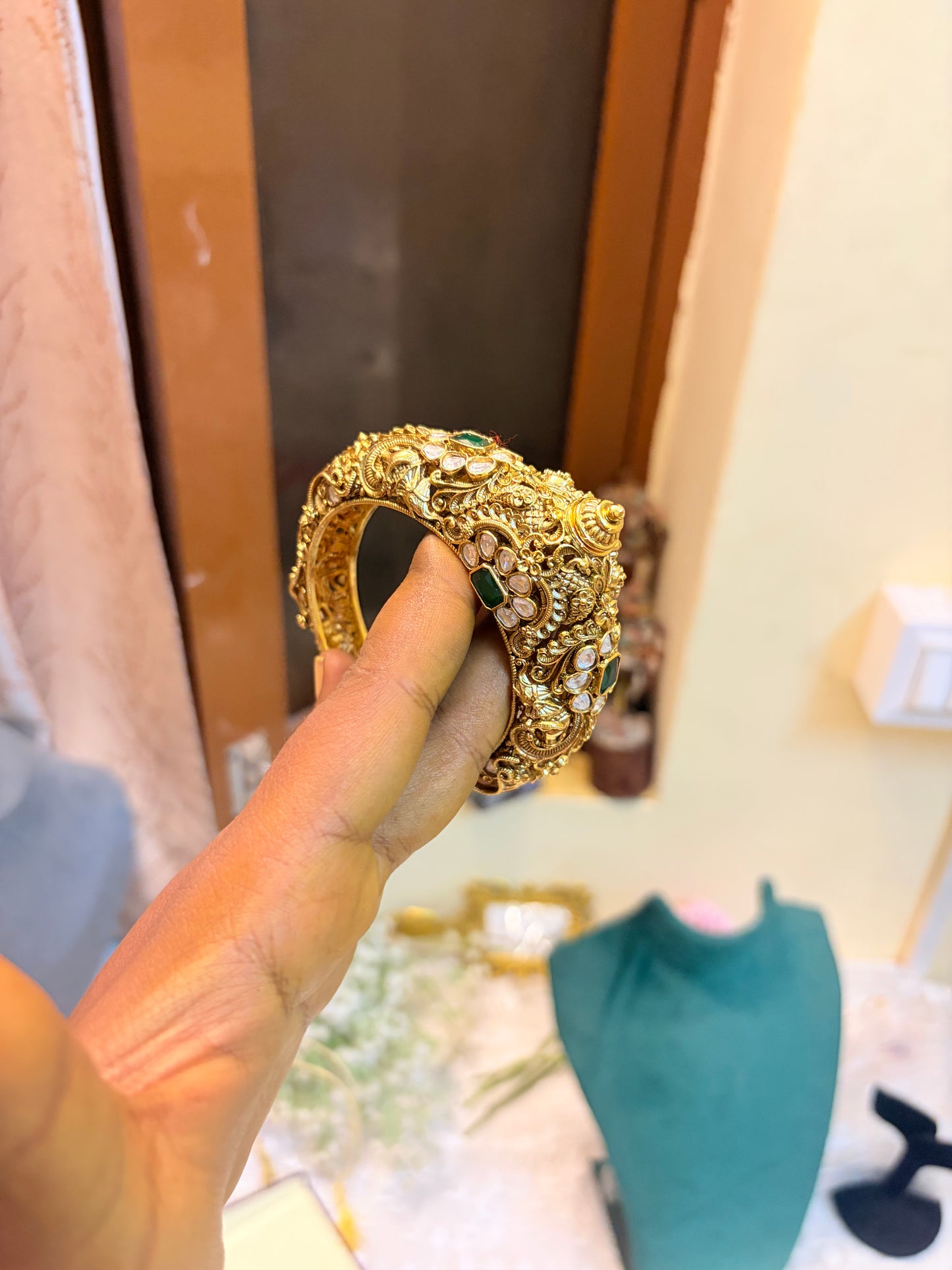 Heritage Moissanite Kundan jadau gold antique kada