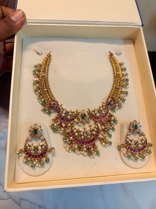 Kemp stones Gold Nakshi Kanti set