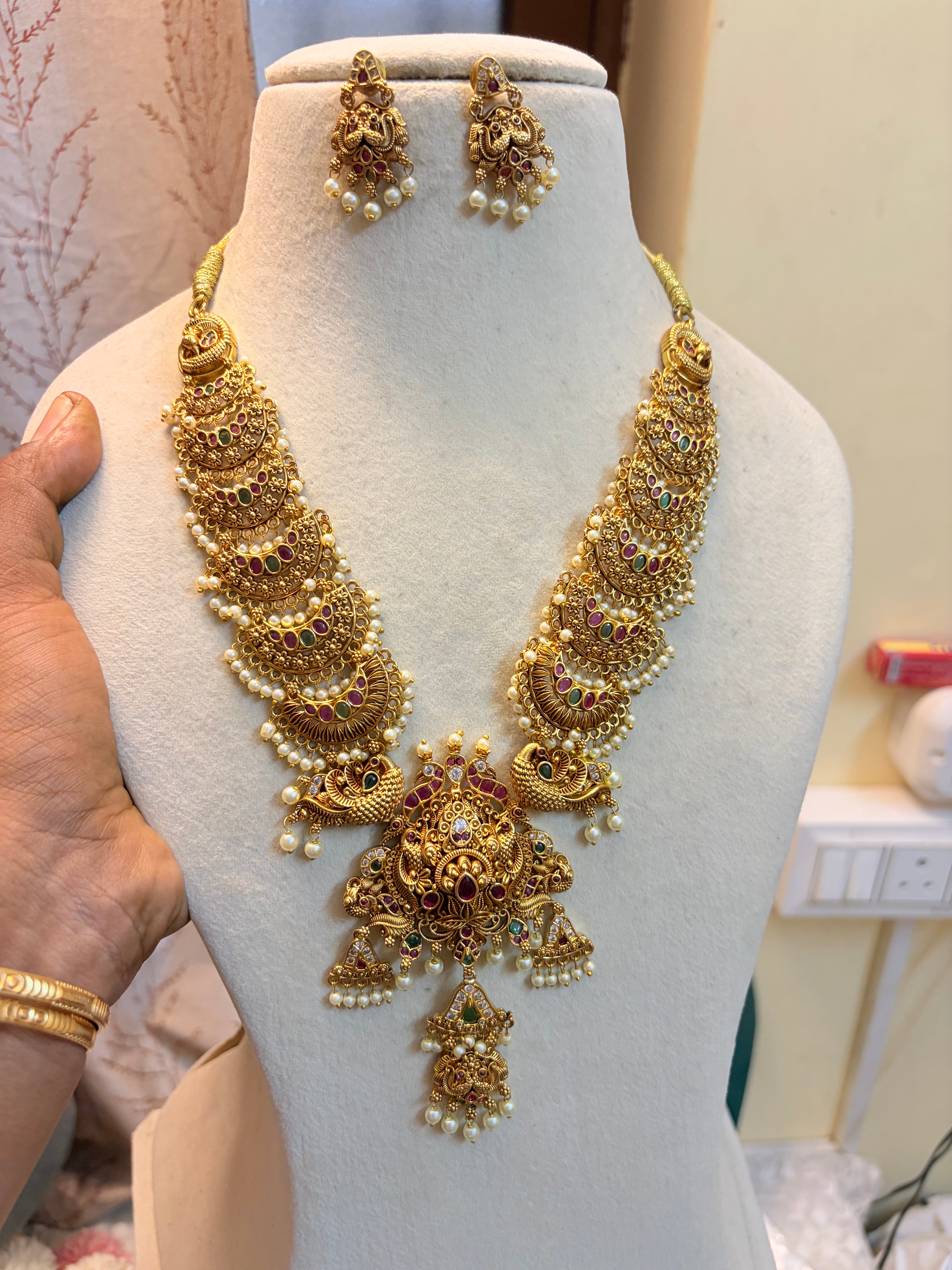 Classic Gold antique finish semiharam premium quality